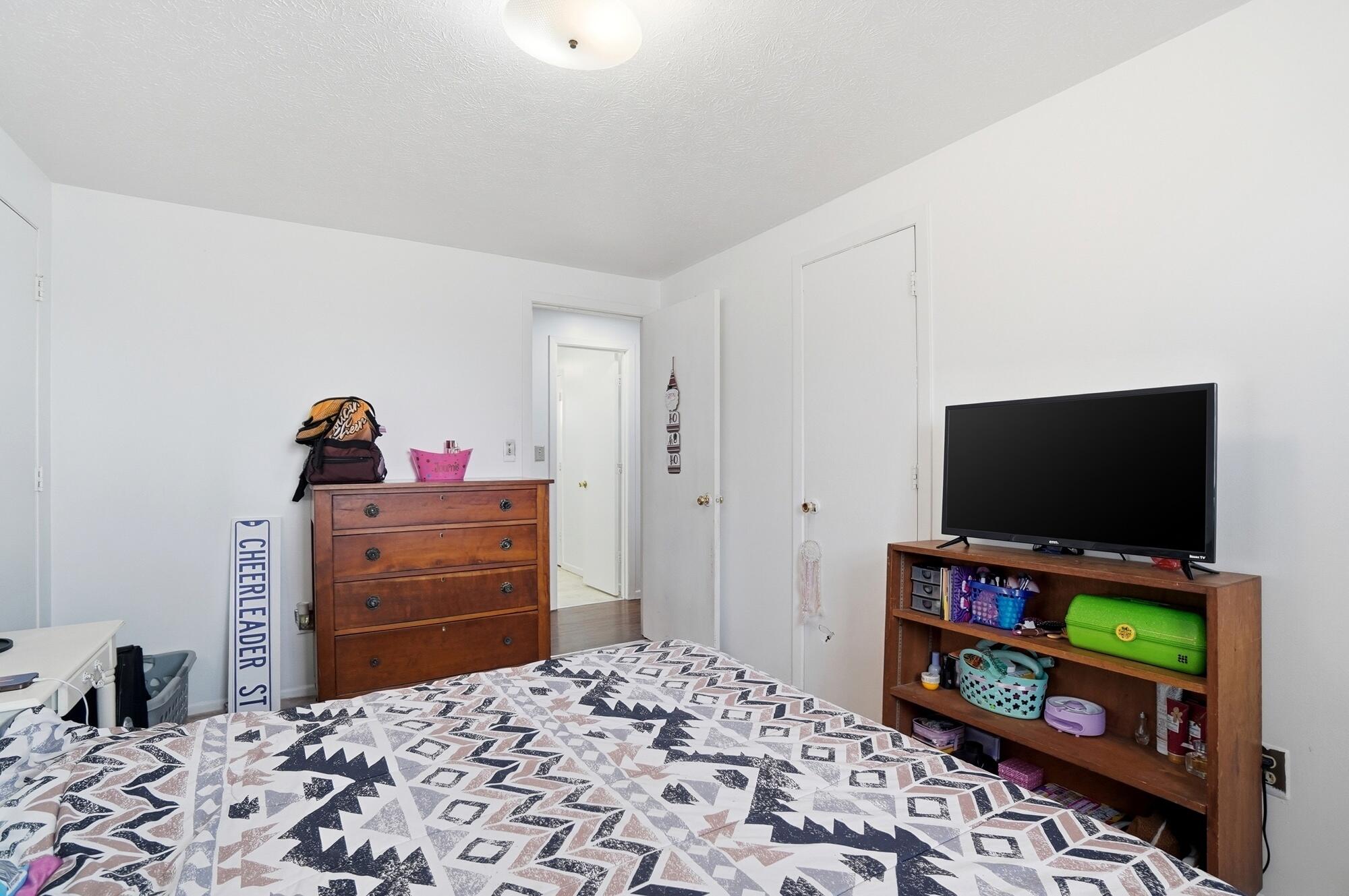 1731 Elaina Drive, Springfield, Ohio 45503