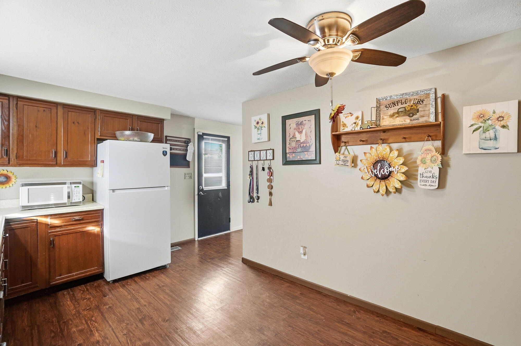 1731 Elaina Drive, Springfield, Ohio 45503