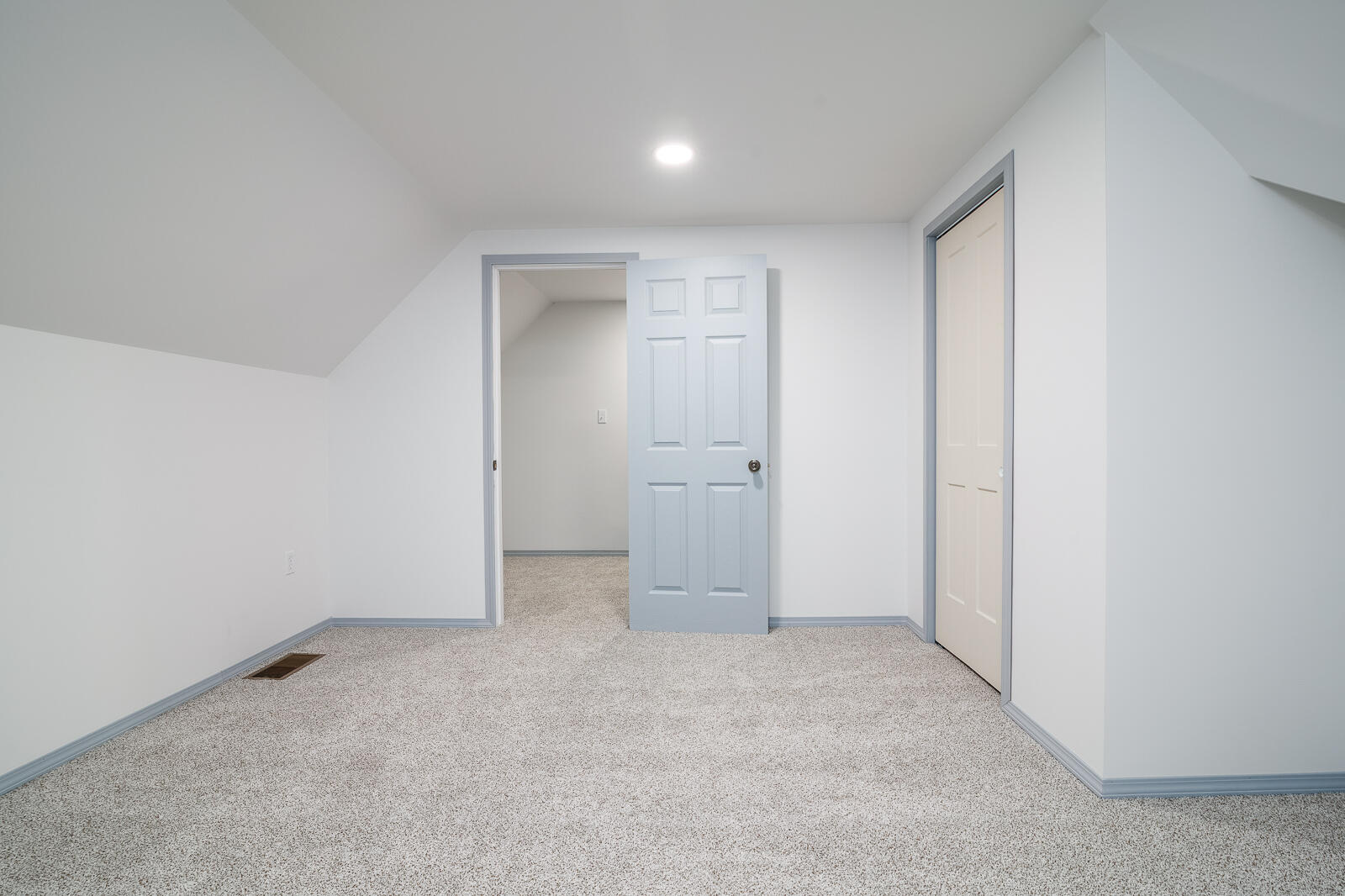 15 Stewart Avenue, London, Ohio 43140