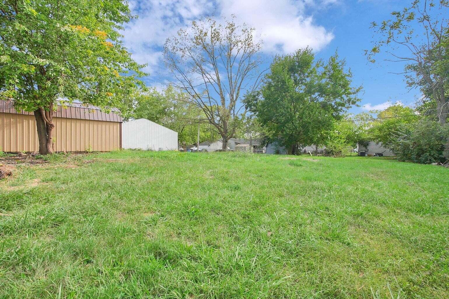 15 Stewart Avenue, London, Ohio 43140