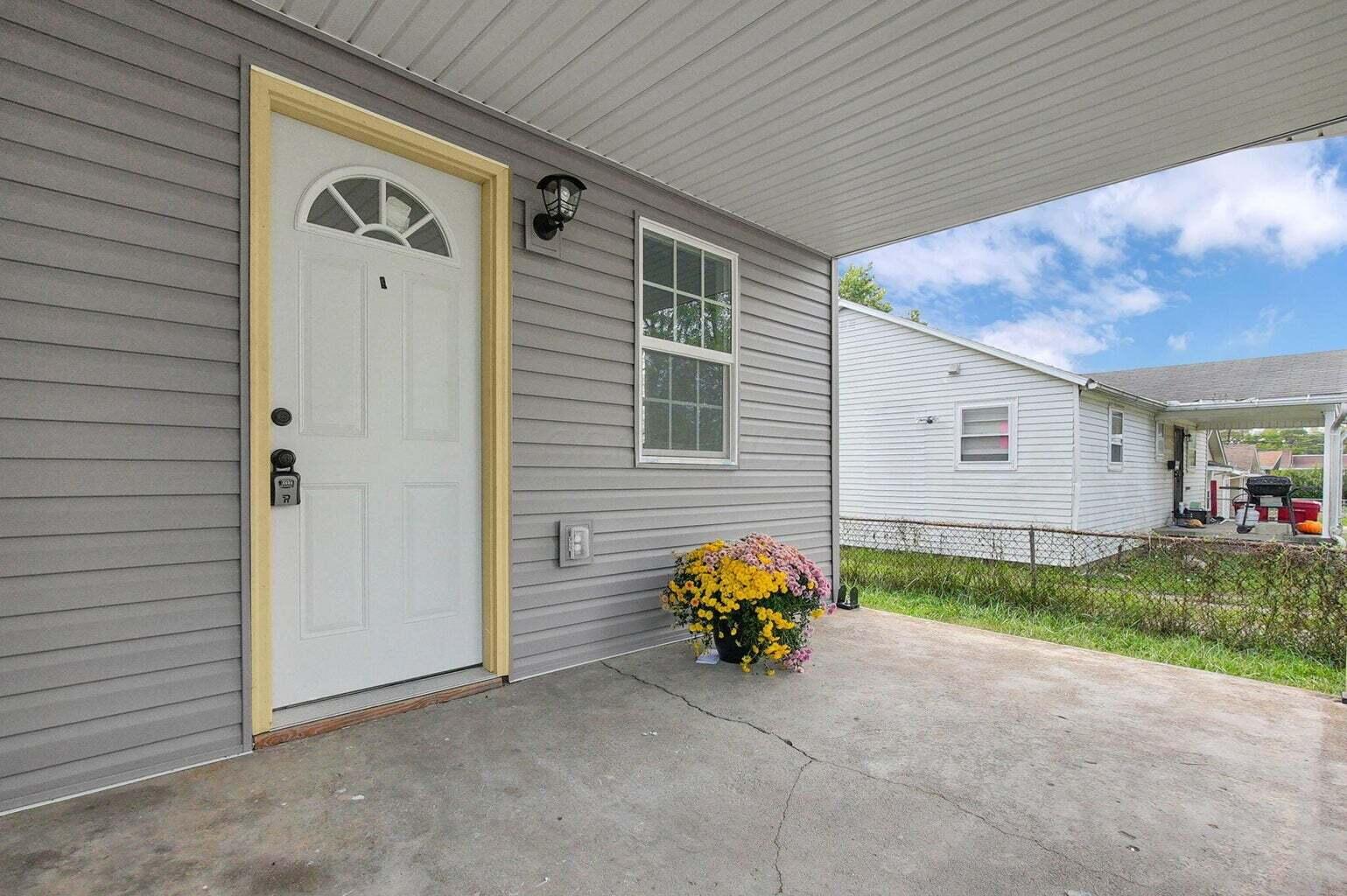 15 Stewart Avenue, London, Ohio 43140