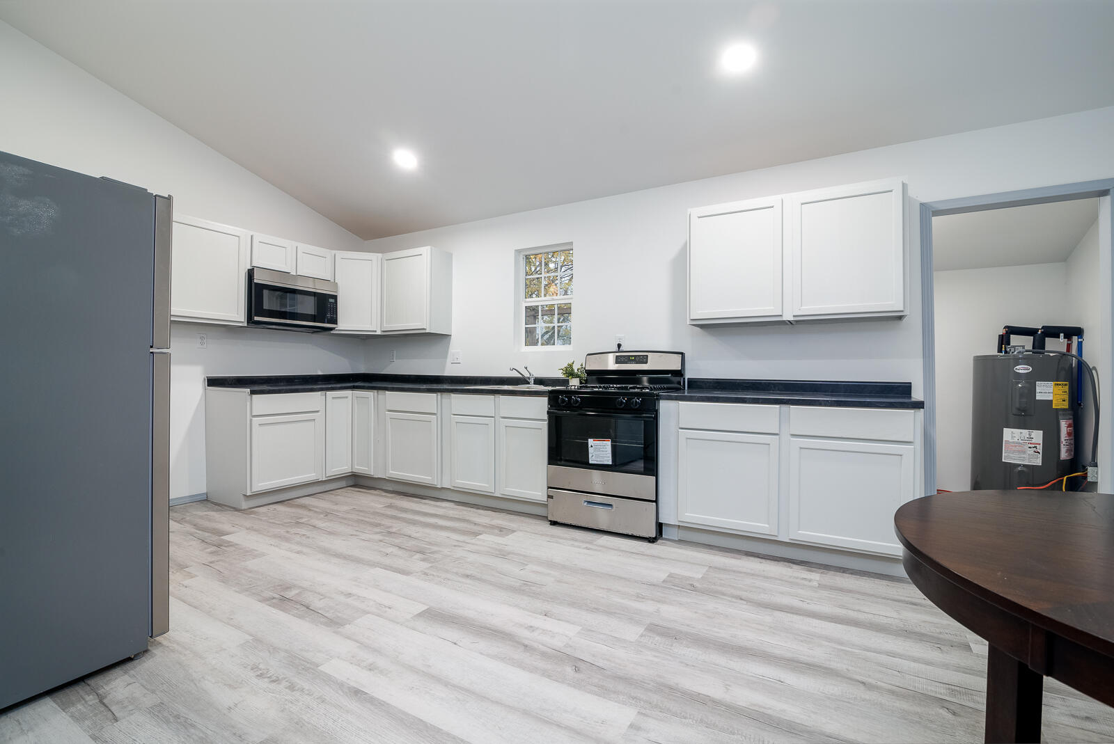 15 Stewart Avenue, London, Ohio 43140