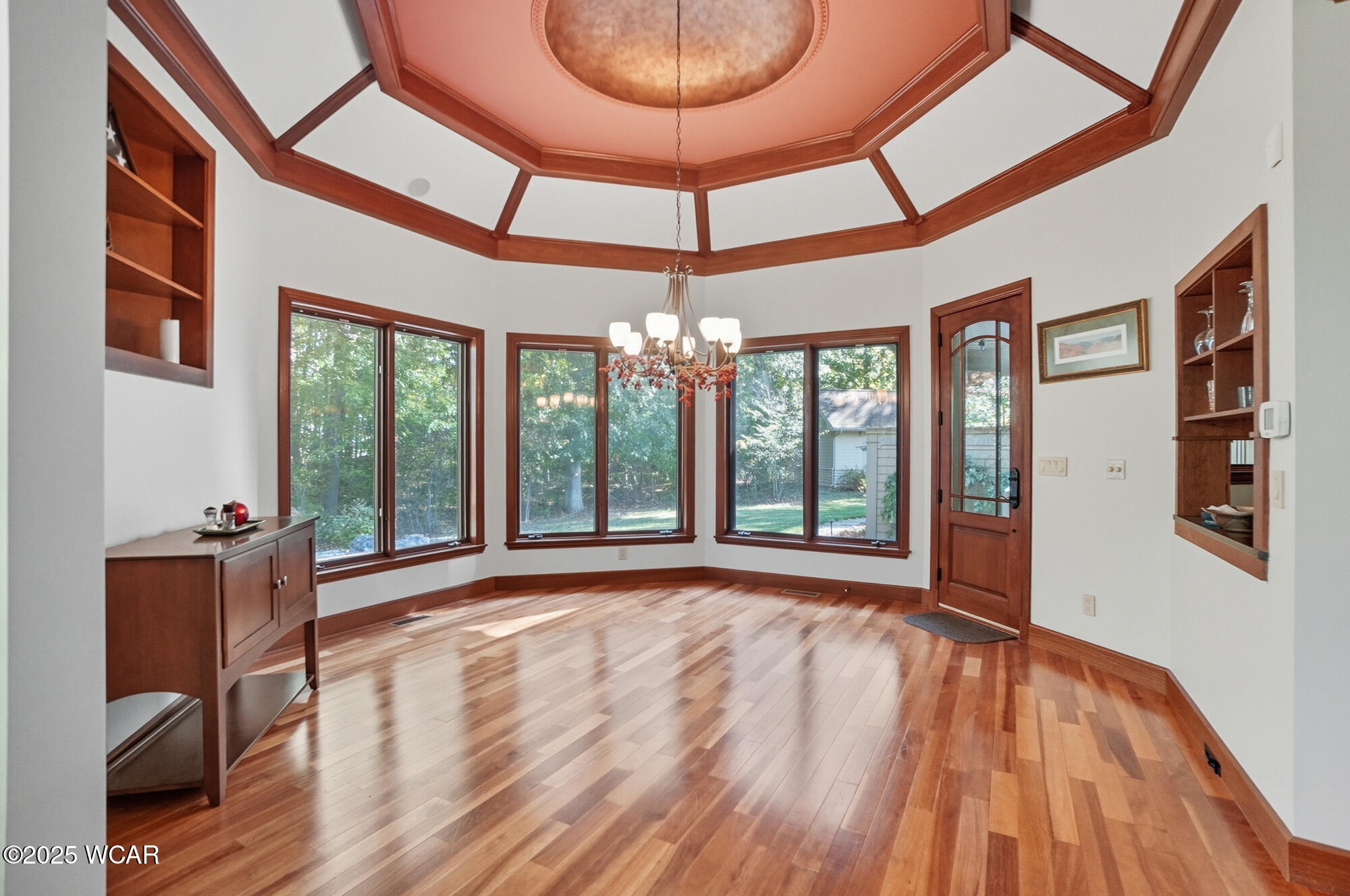 3039 Lakeshore Drive, Lima, Ohio