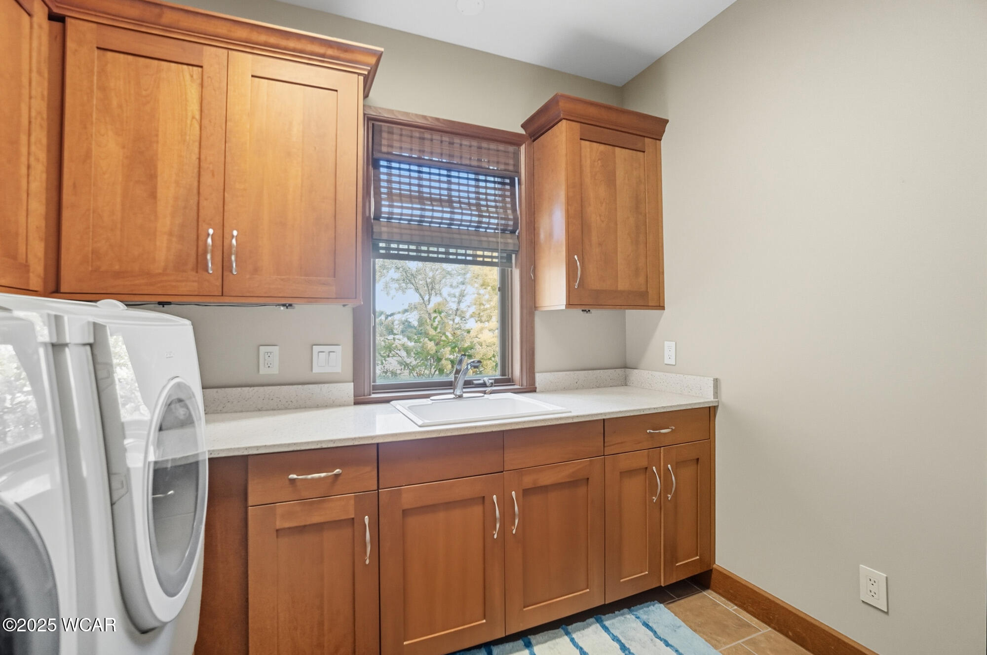 3039 Lakeshore Drive, Lima, Ohio