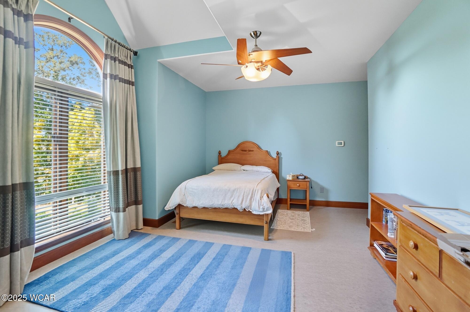 3039 Lakeshore Drive, Lima, Ohio