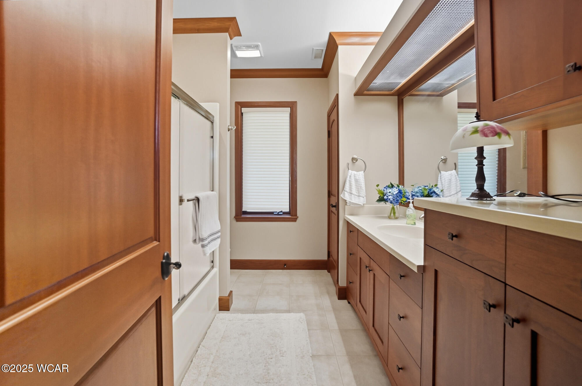 3039 Lakeshore Drive, Lima, Ohio