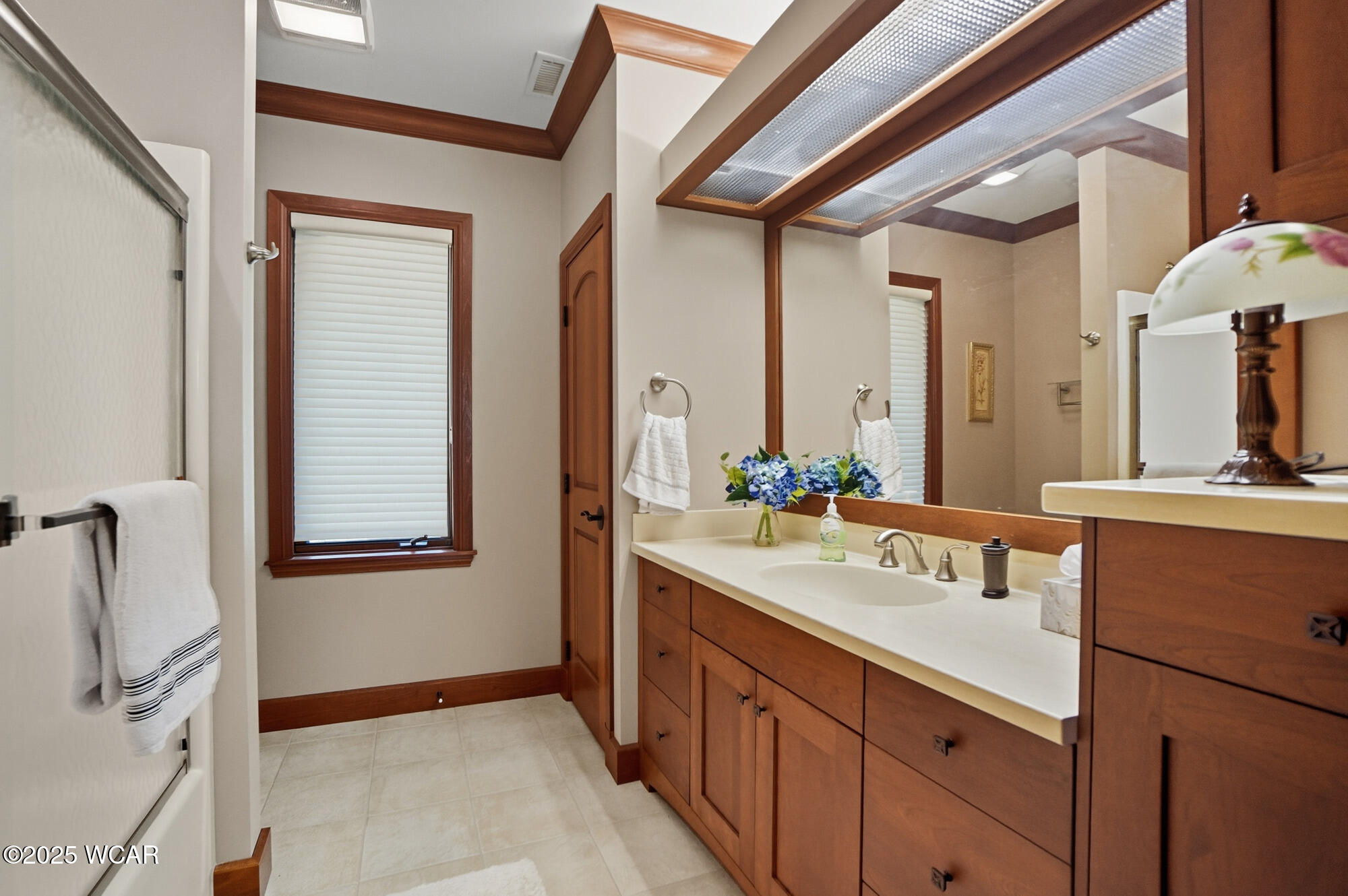 3039 Lakeshore Drive, Lima, Ohio