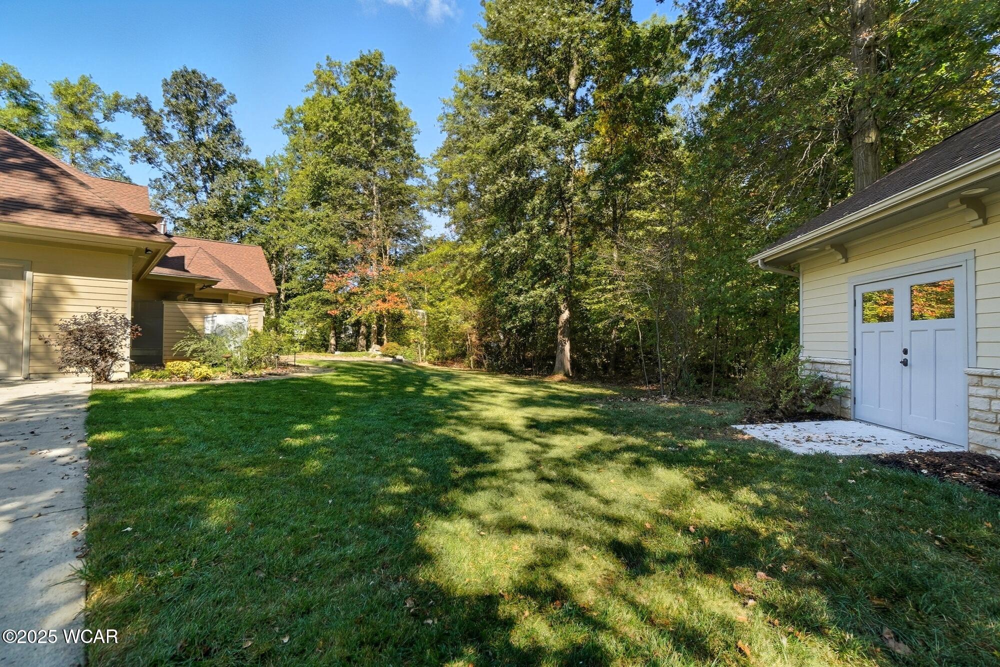 3039 Lakeshore Drive, Lima, Ohio