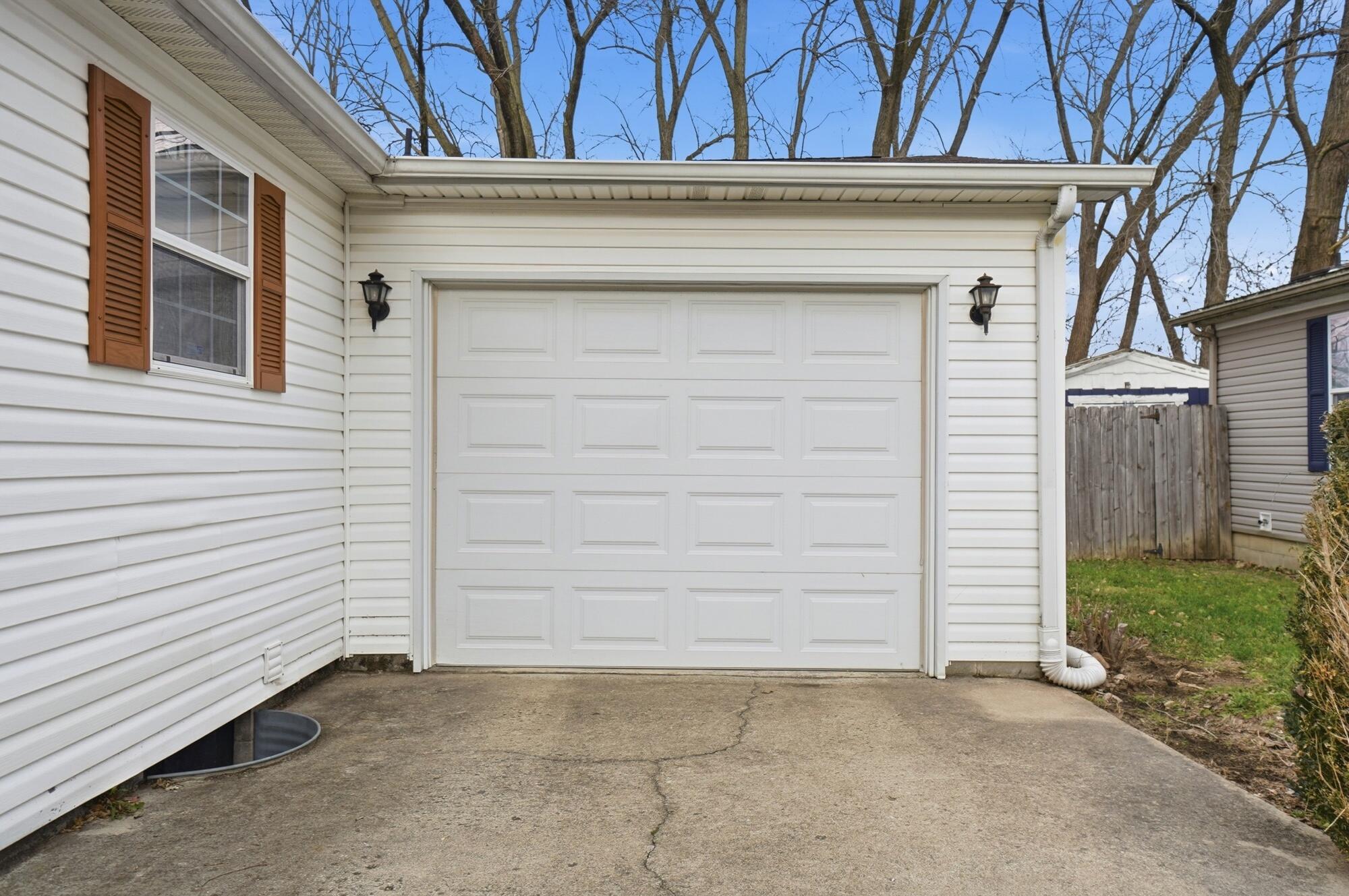 1810 Summit Street, Springfield, Ohio 45503