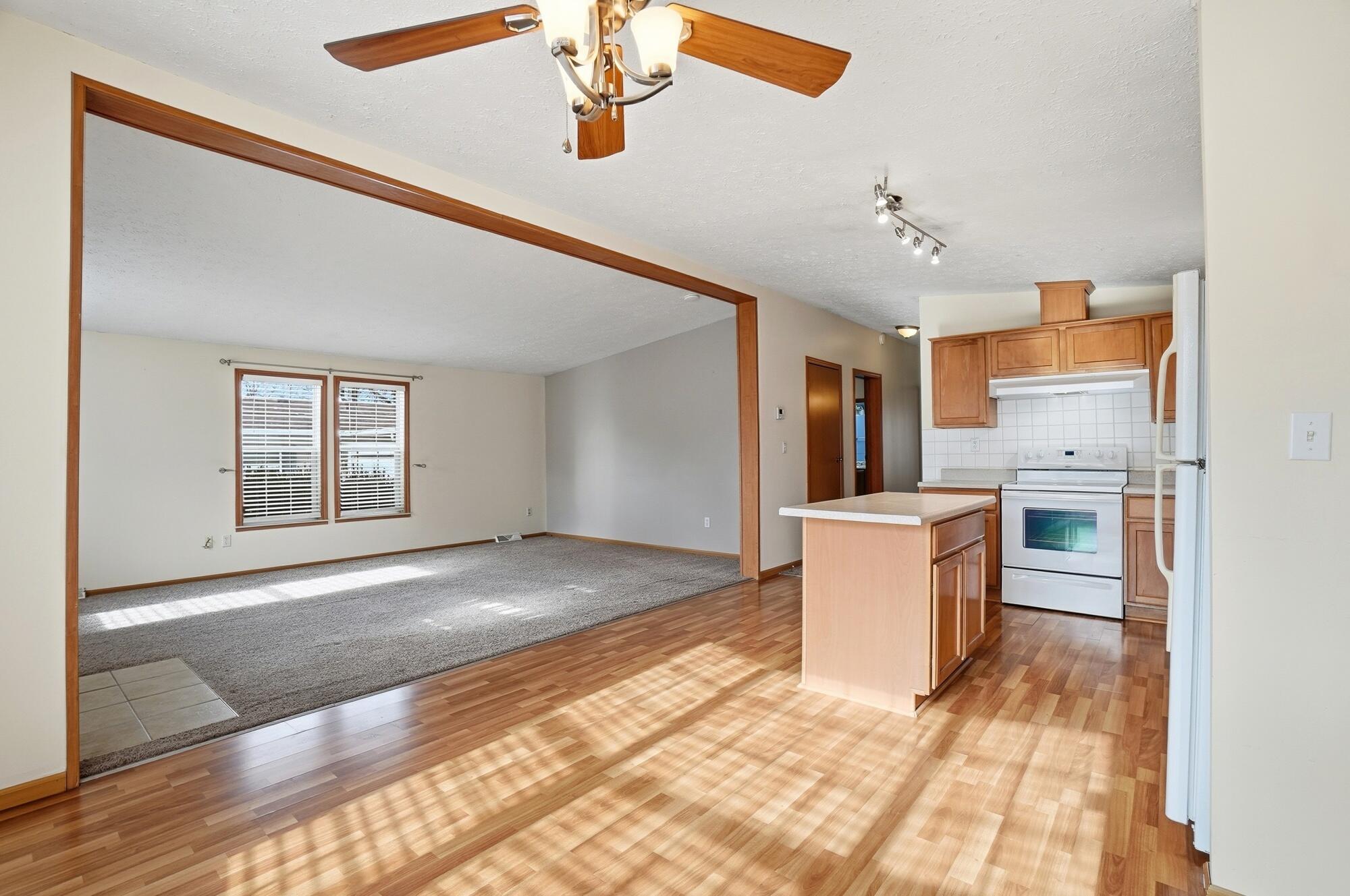 1810 Summit Street, Springfield, Ohio 45503