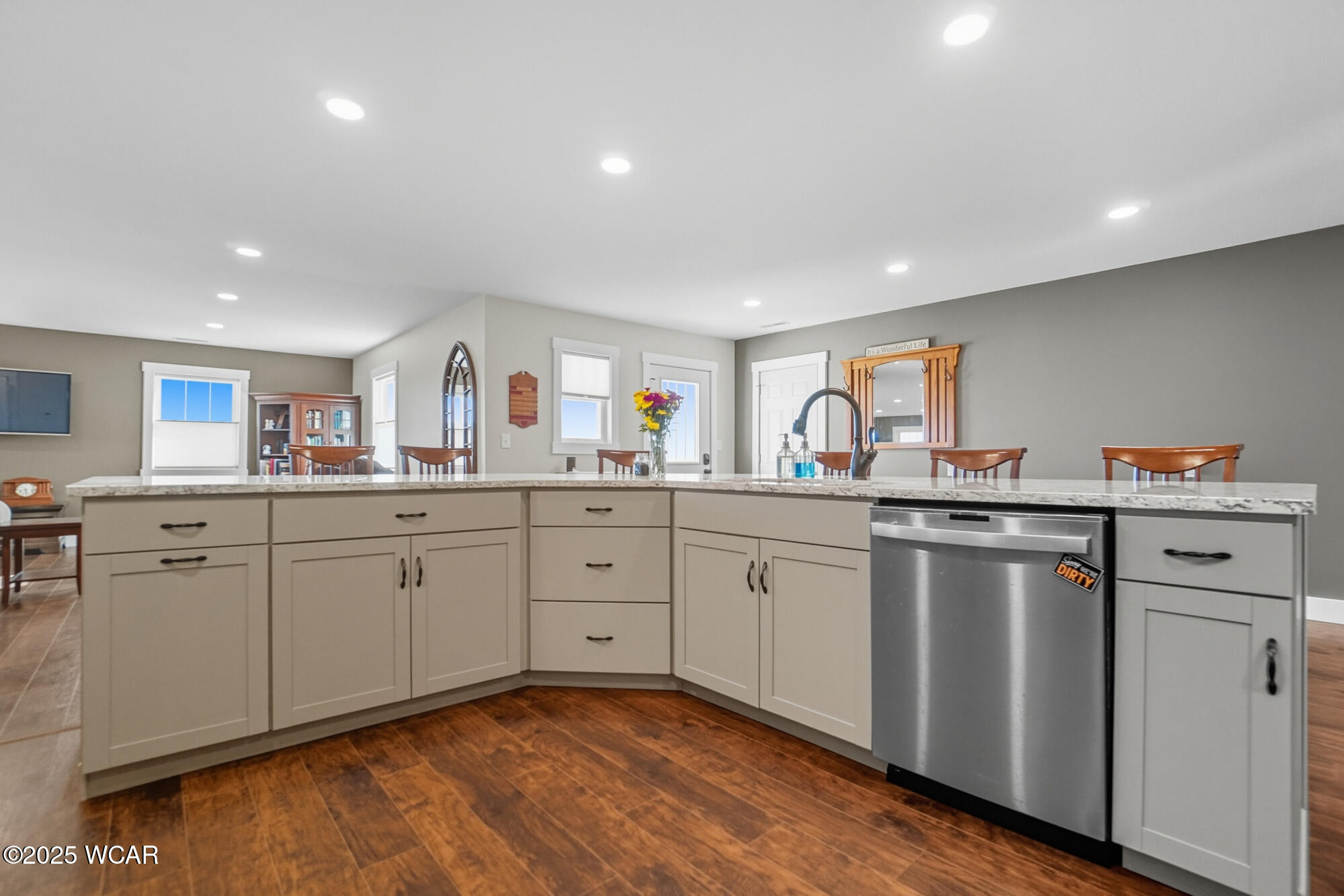 8900 Dixie Highway, Bluffton, Ohio