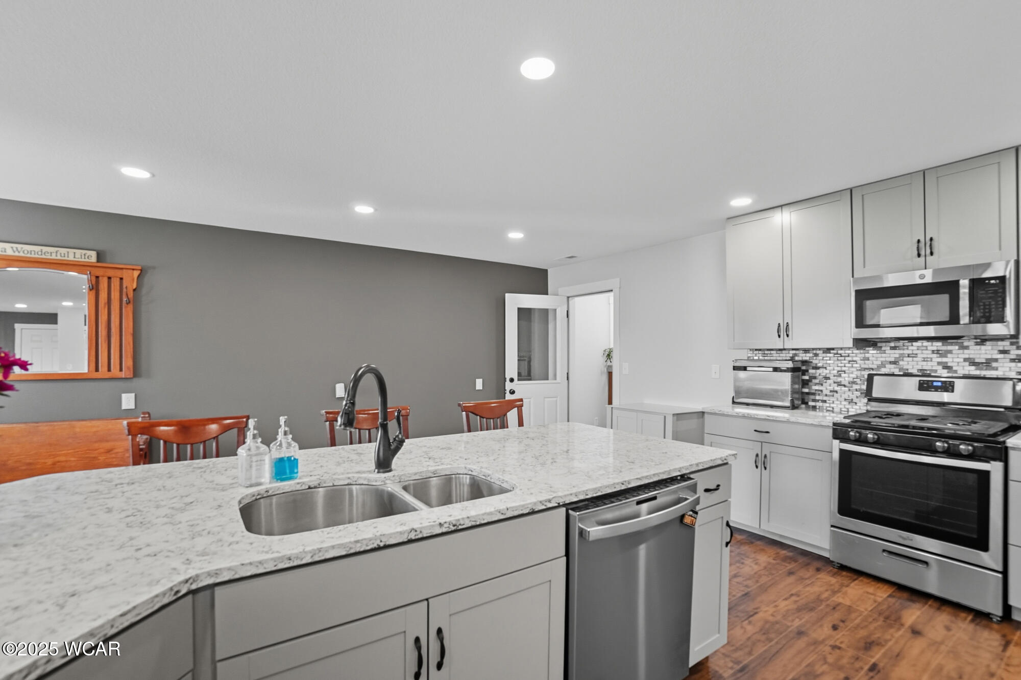 8900 Dixie Highway, Bluffton, Ohio