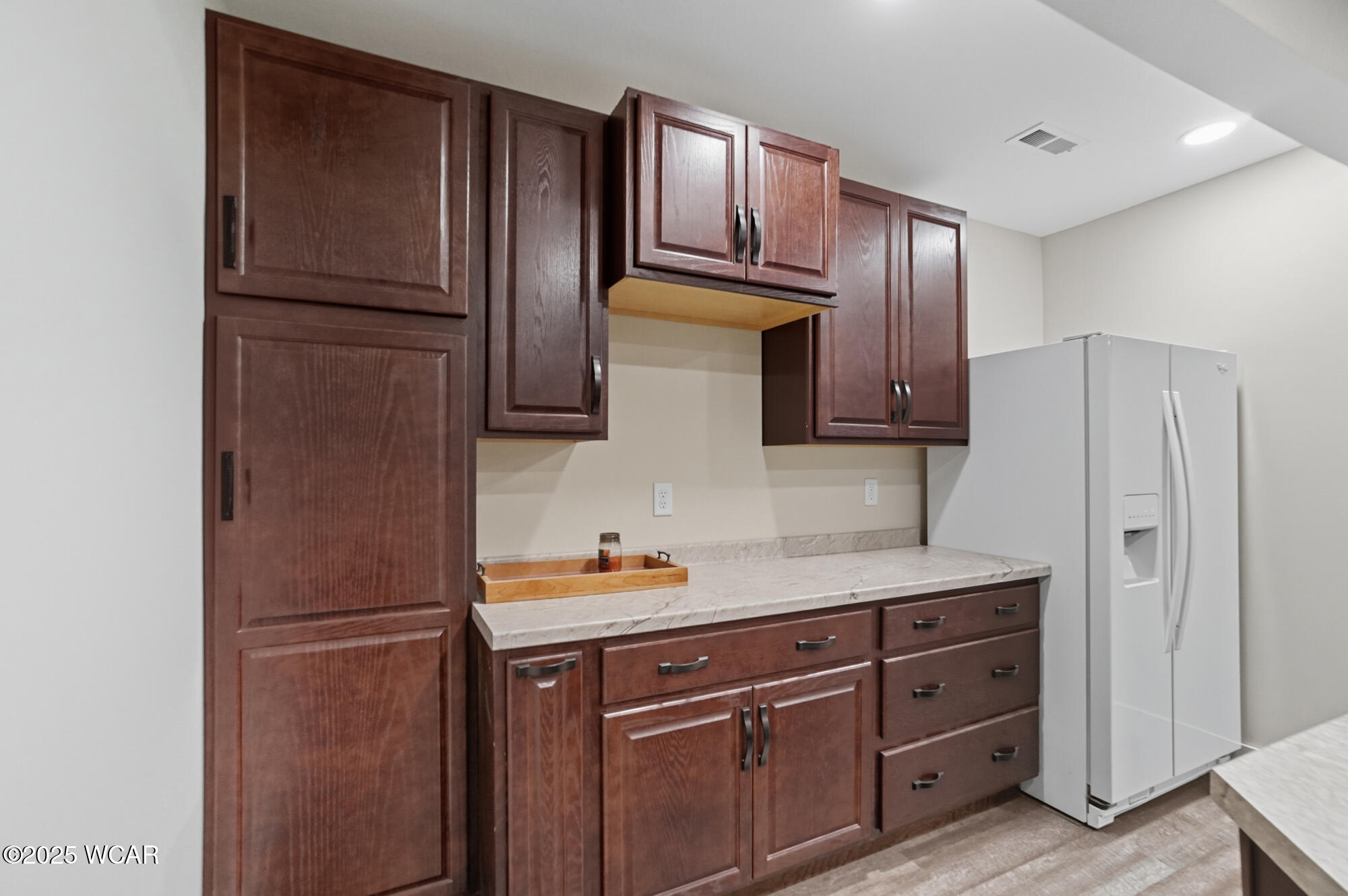 8900 Dixie Highway, Bluffton, Ohio