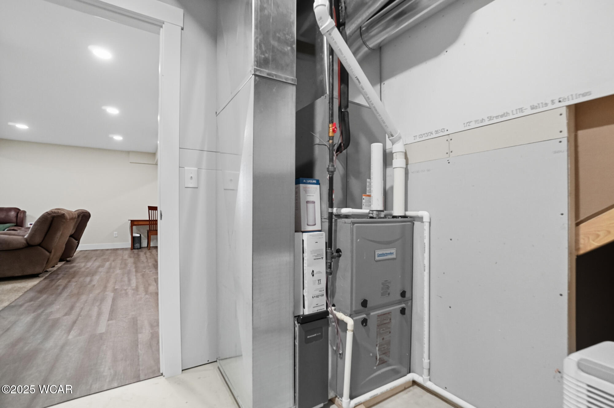 8900 Dixie Highway, Bluffton, Ohio