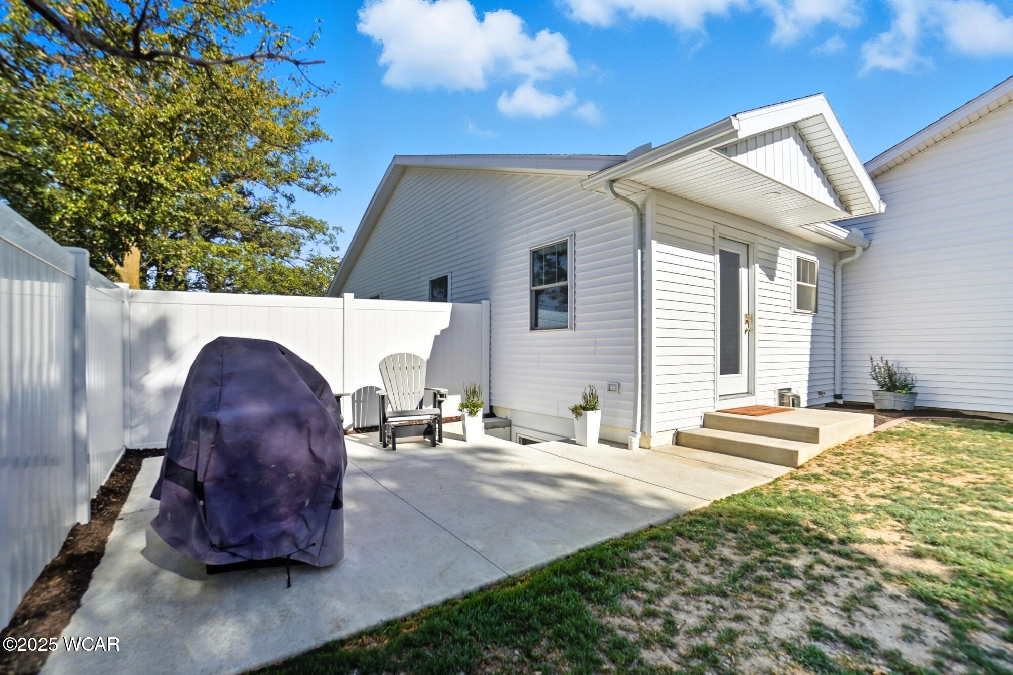 8900 Dixie Highway, Bluffton, Ohio