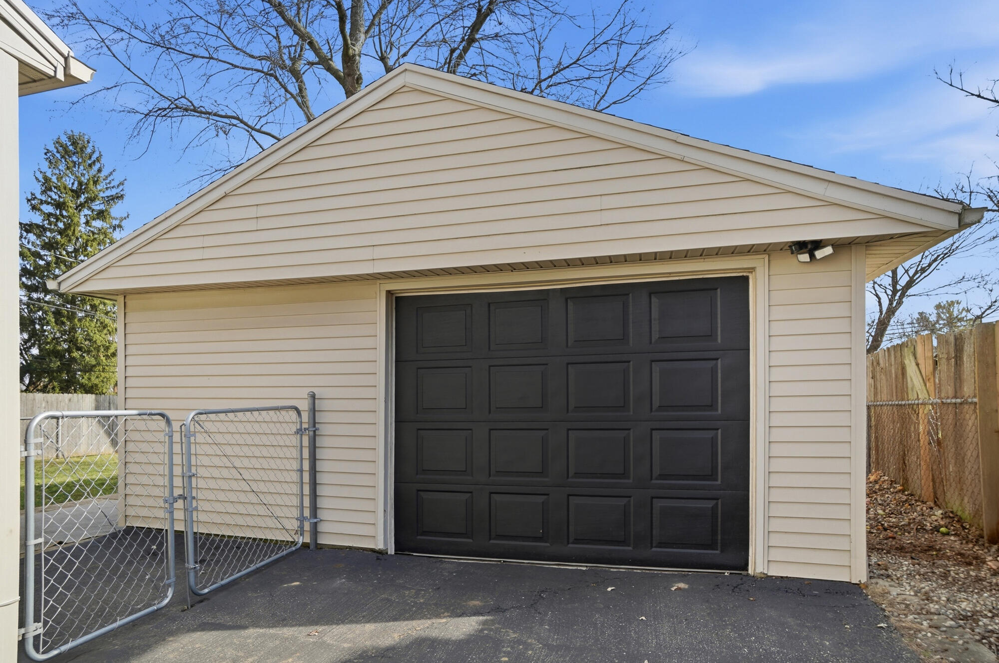 3380 Harwood Street, Dayton, Ohio 45429