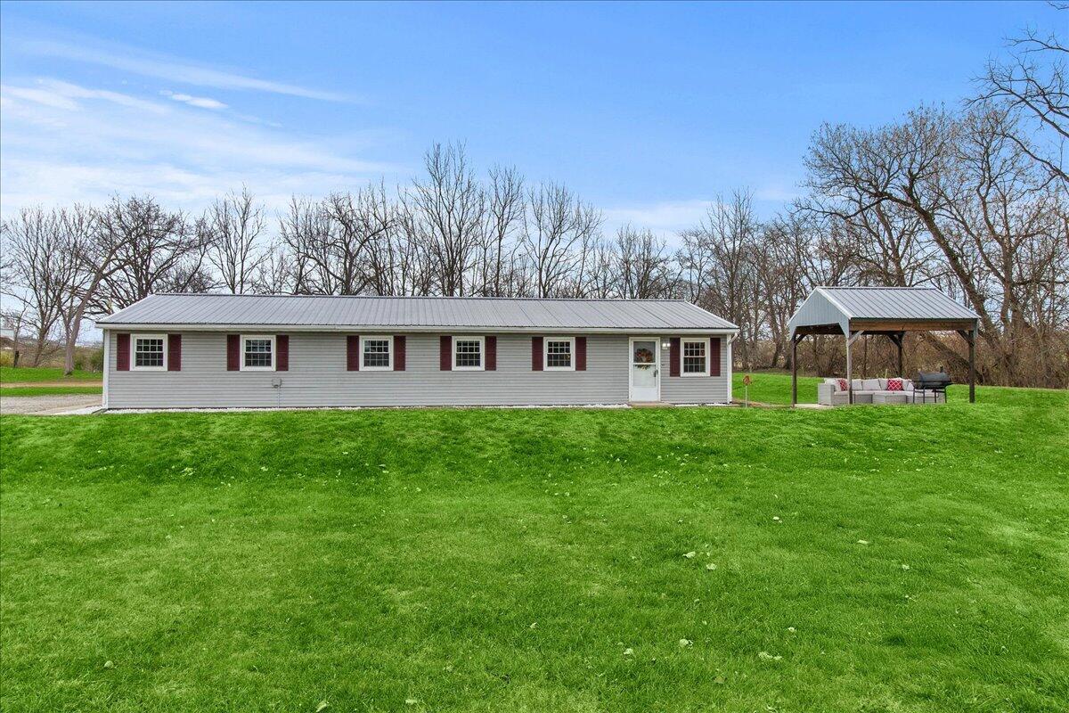 10 Darby Avenue, Mechanicsburg, Ohio 43044