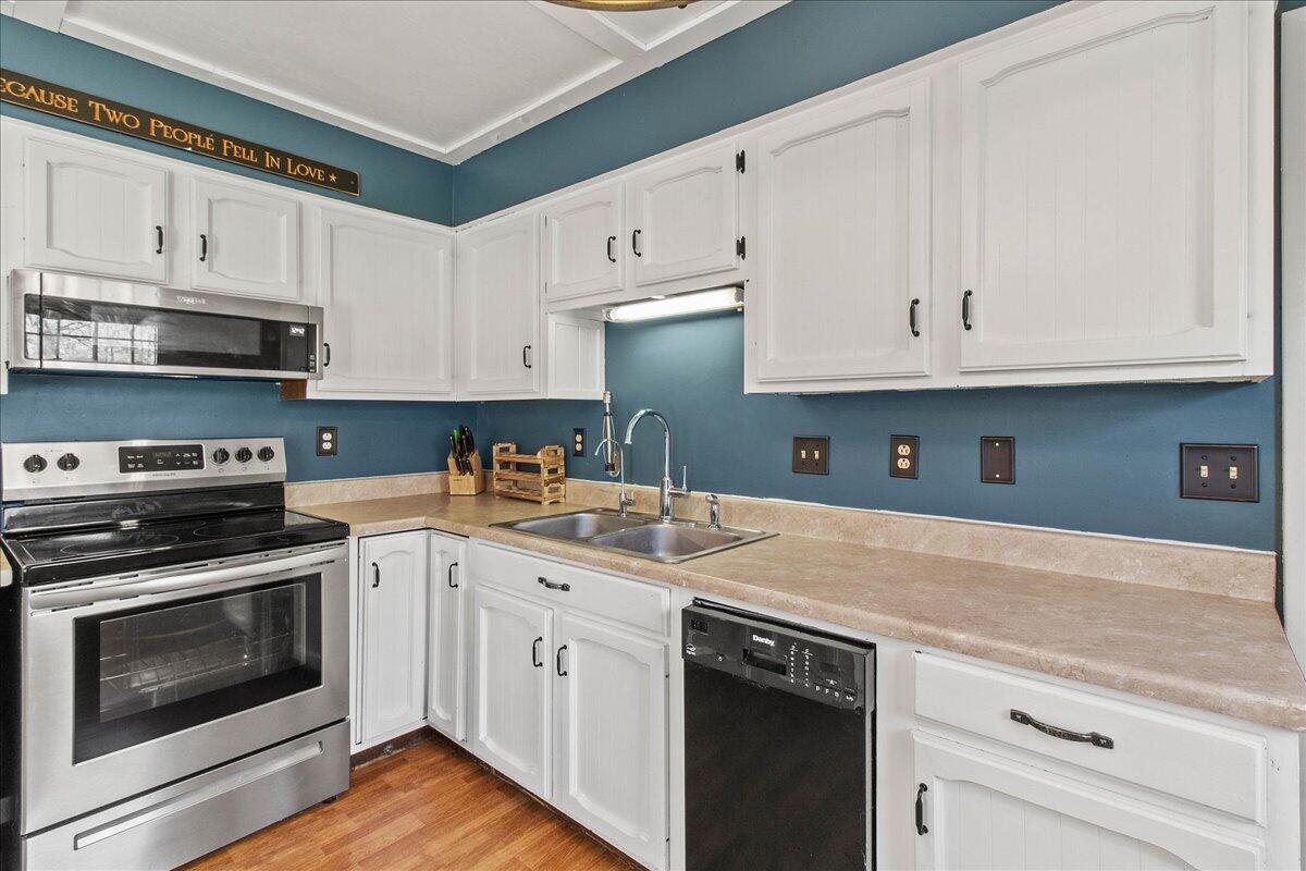 10 Darby Avenue, Mechanicsburg, Ohio 43044