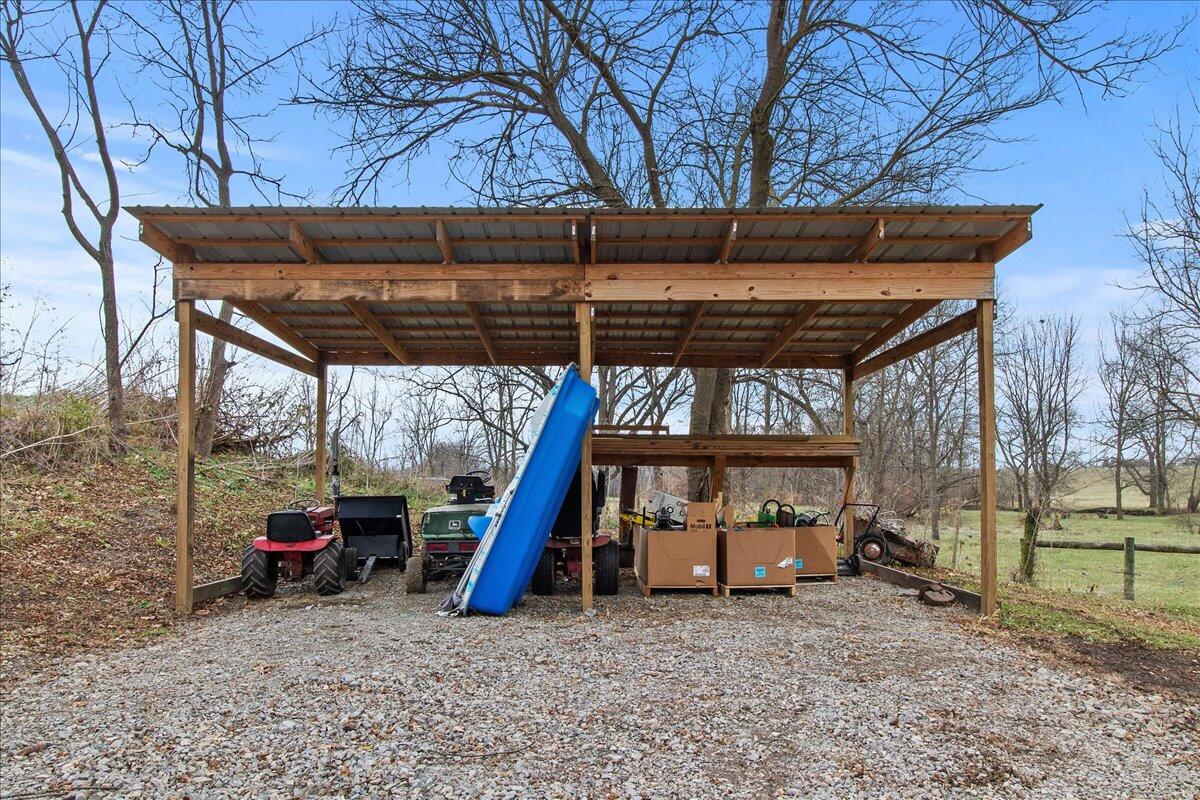 10 Darby Avenue, Mechanicsburg, Ohio 43044