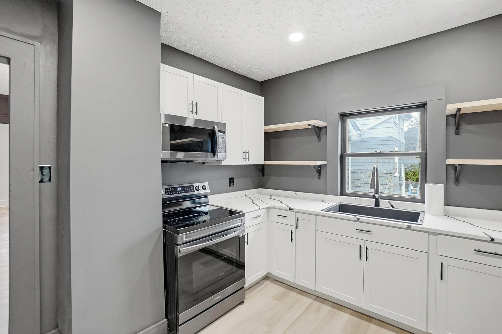 124 Englewood Road, Springfield, Ohio 45504