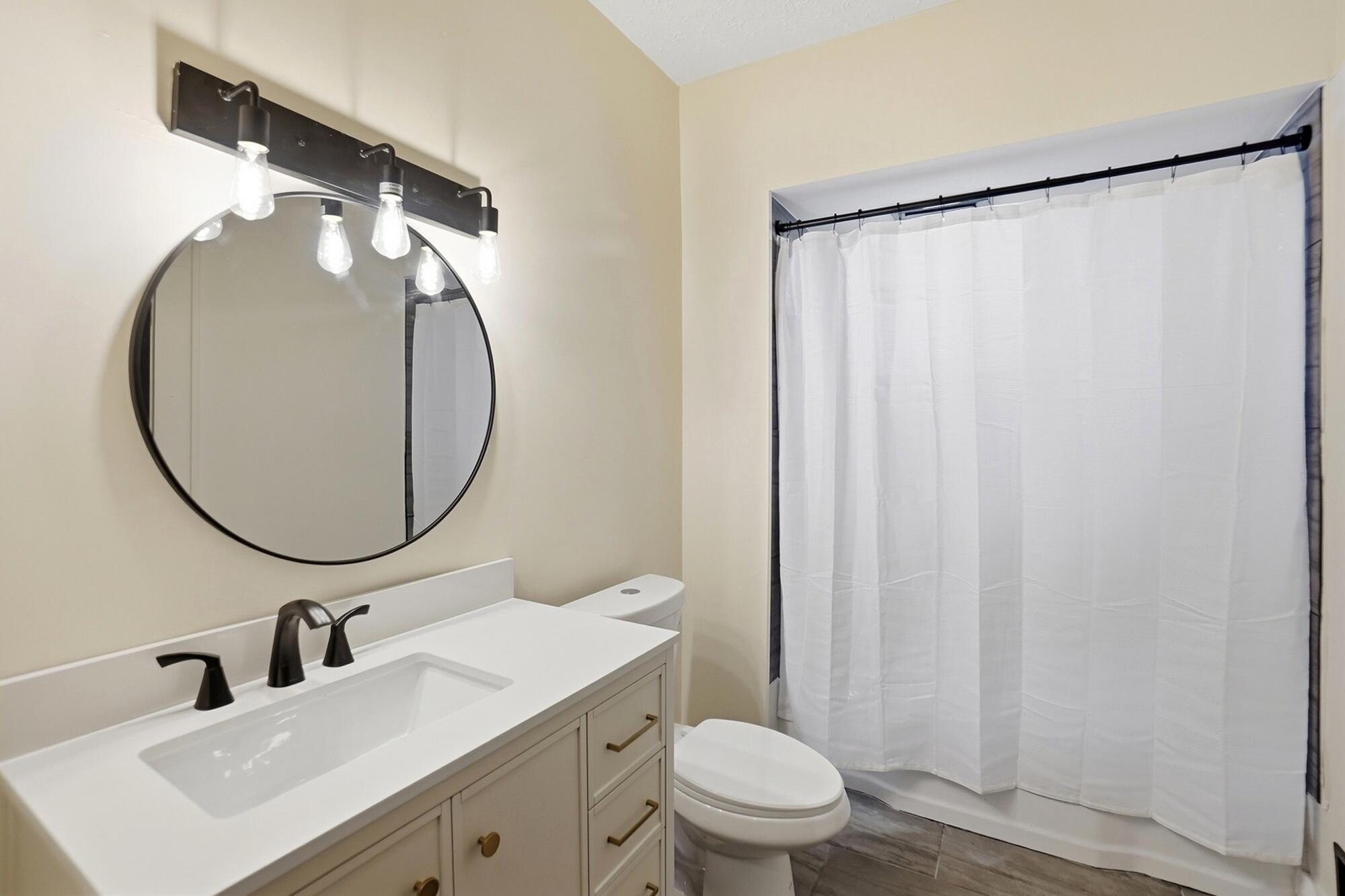 124 Englewood Road, Springfield, Ohio 45504