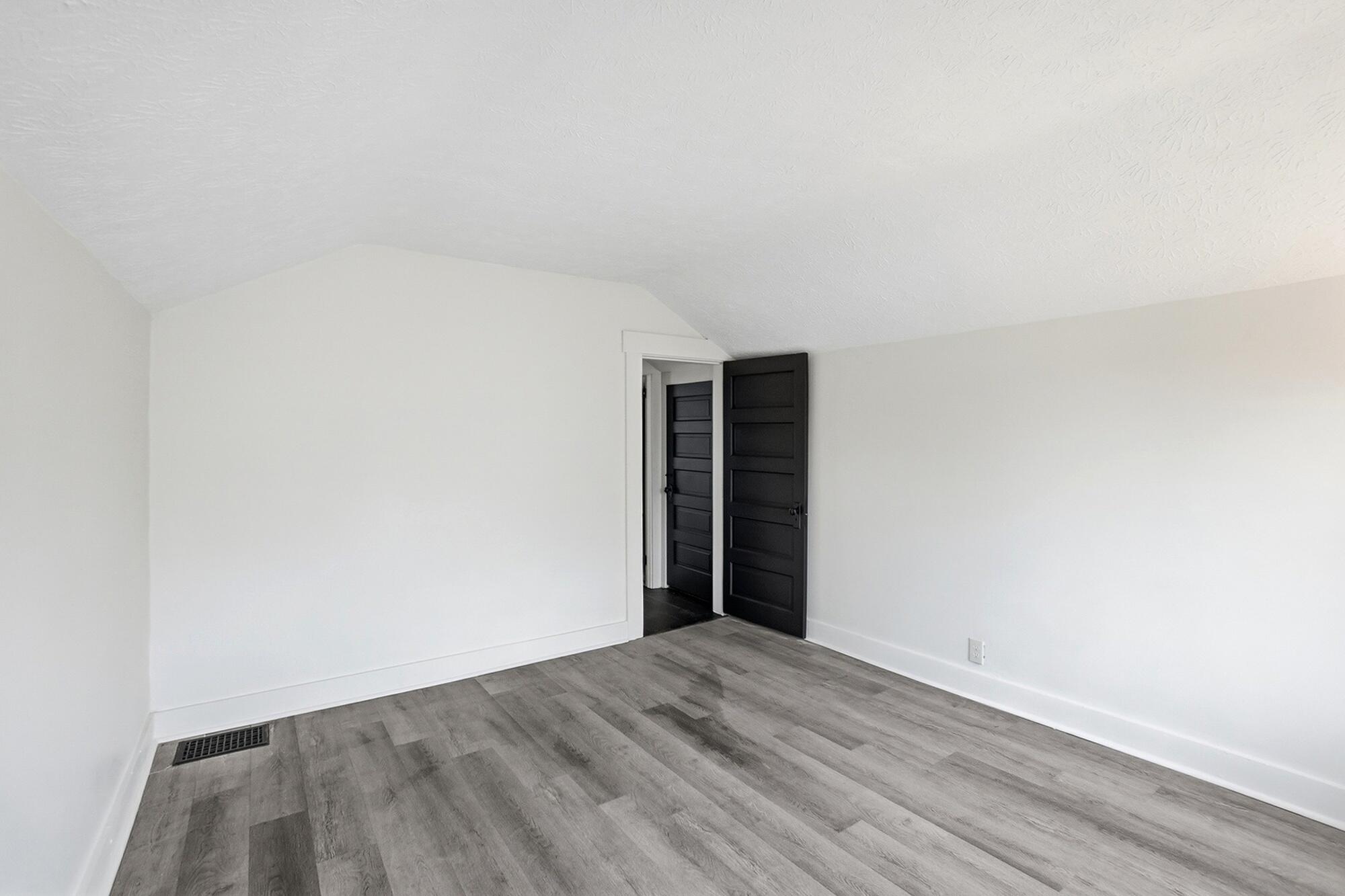 124 Englewood Road, Springfield, Ohio 45504