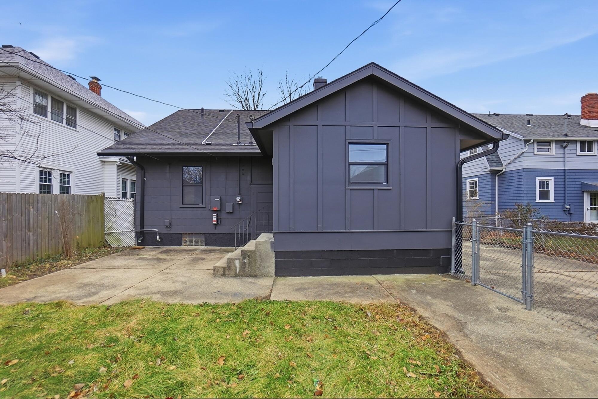 124 Englewood Road, Springfield, Ohio 45504