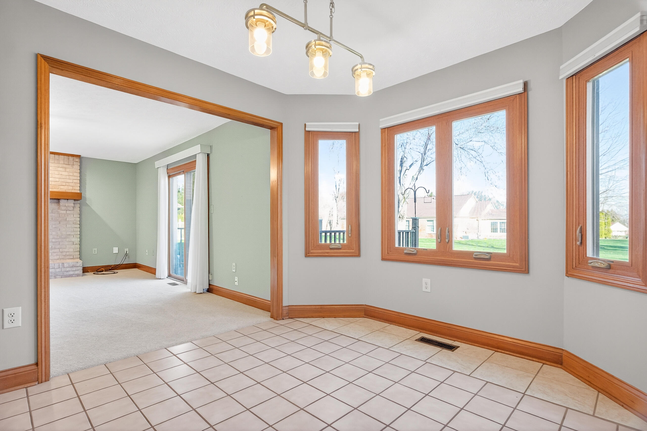 2591 Merrimont Drive, Troy, Ohio 45373