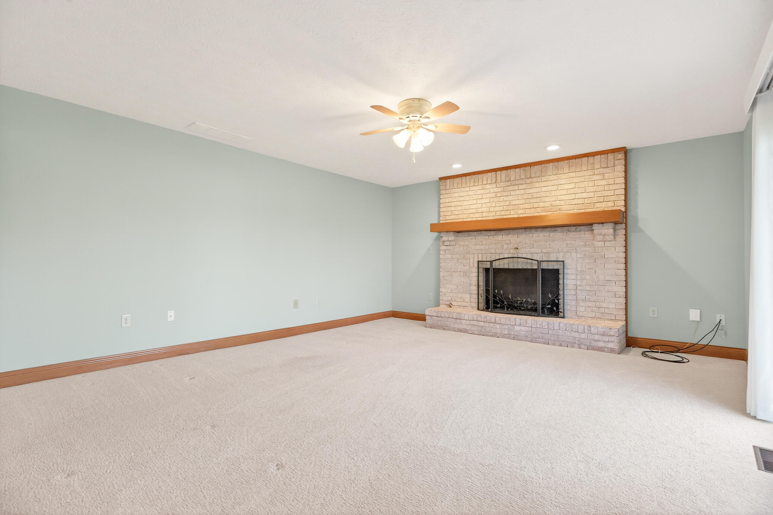 2591 Merrimont Drive, Troy, Ohio 45373