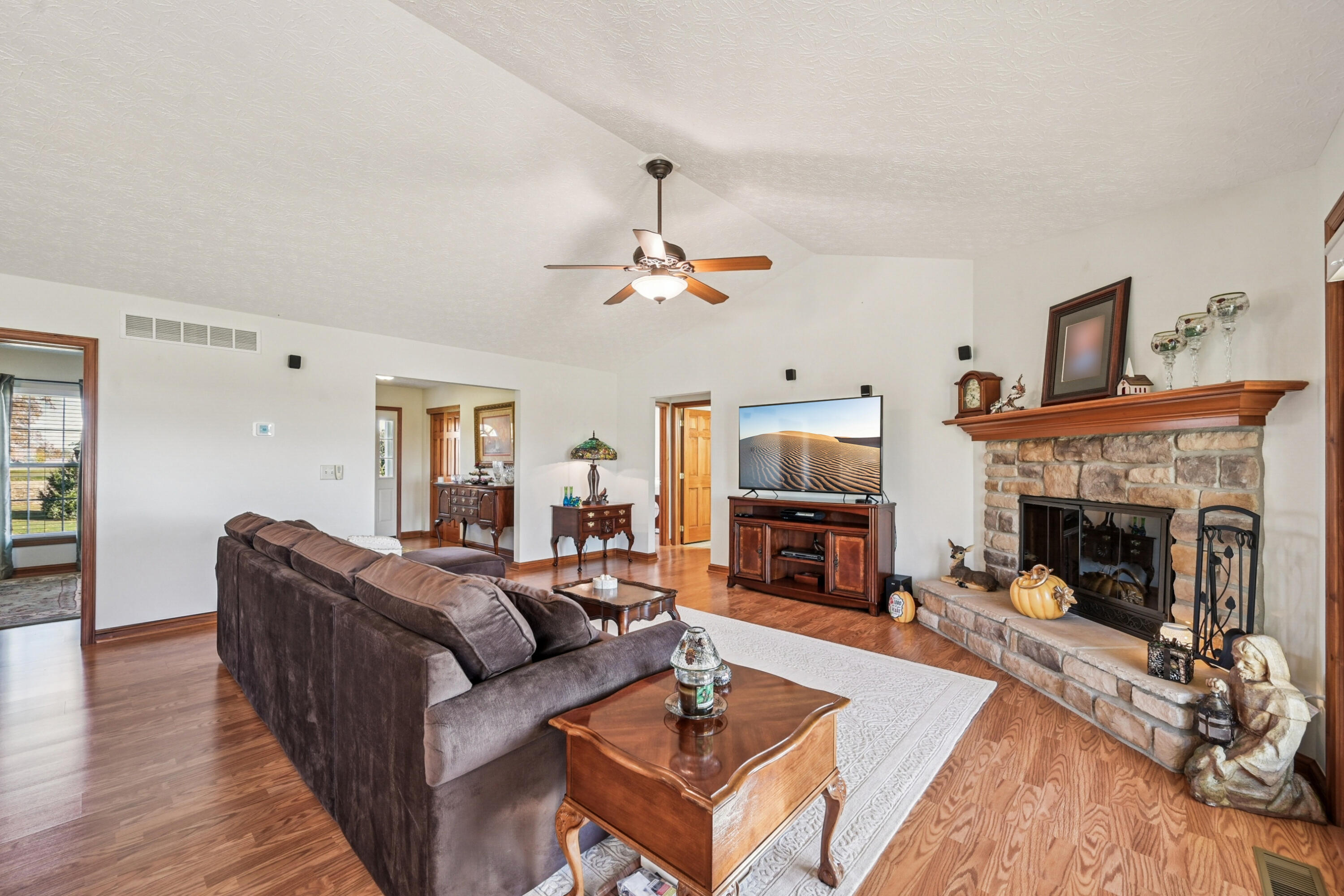 6153 County Road 18, Bellefontaine, Ohio 43311