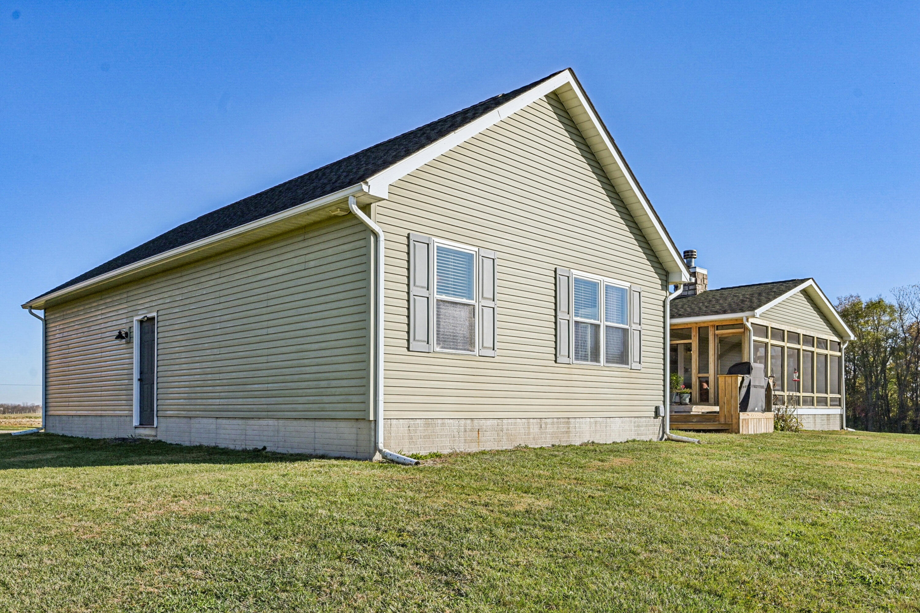 6153 County Road 18, Bellefontaine, Ohio 43311