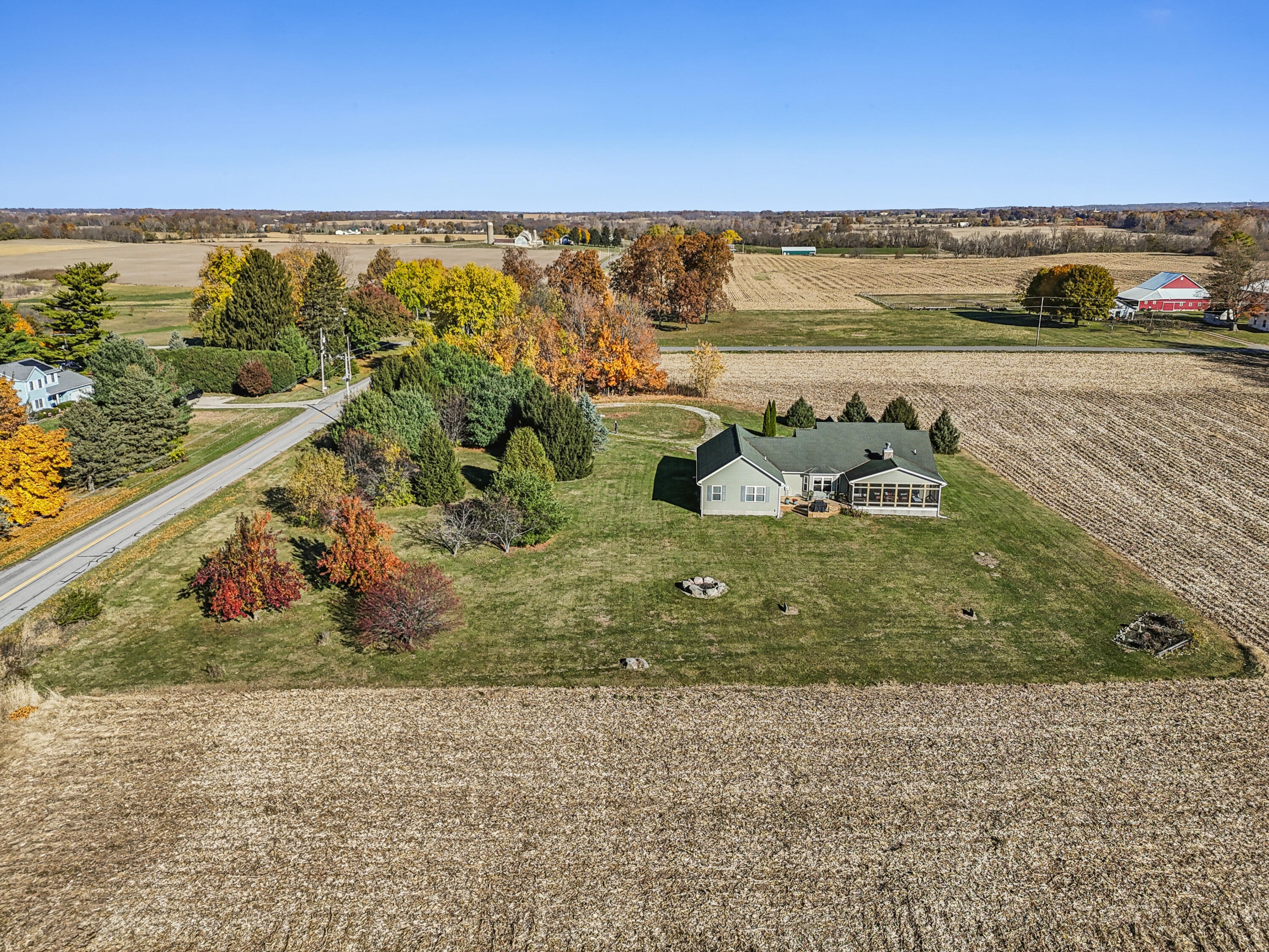 6153 County Road 18, Bellefontaine, Ohio 43311