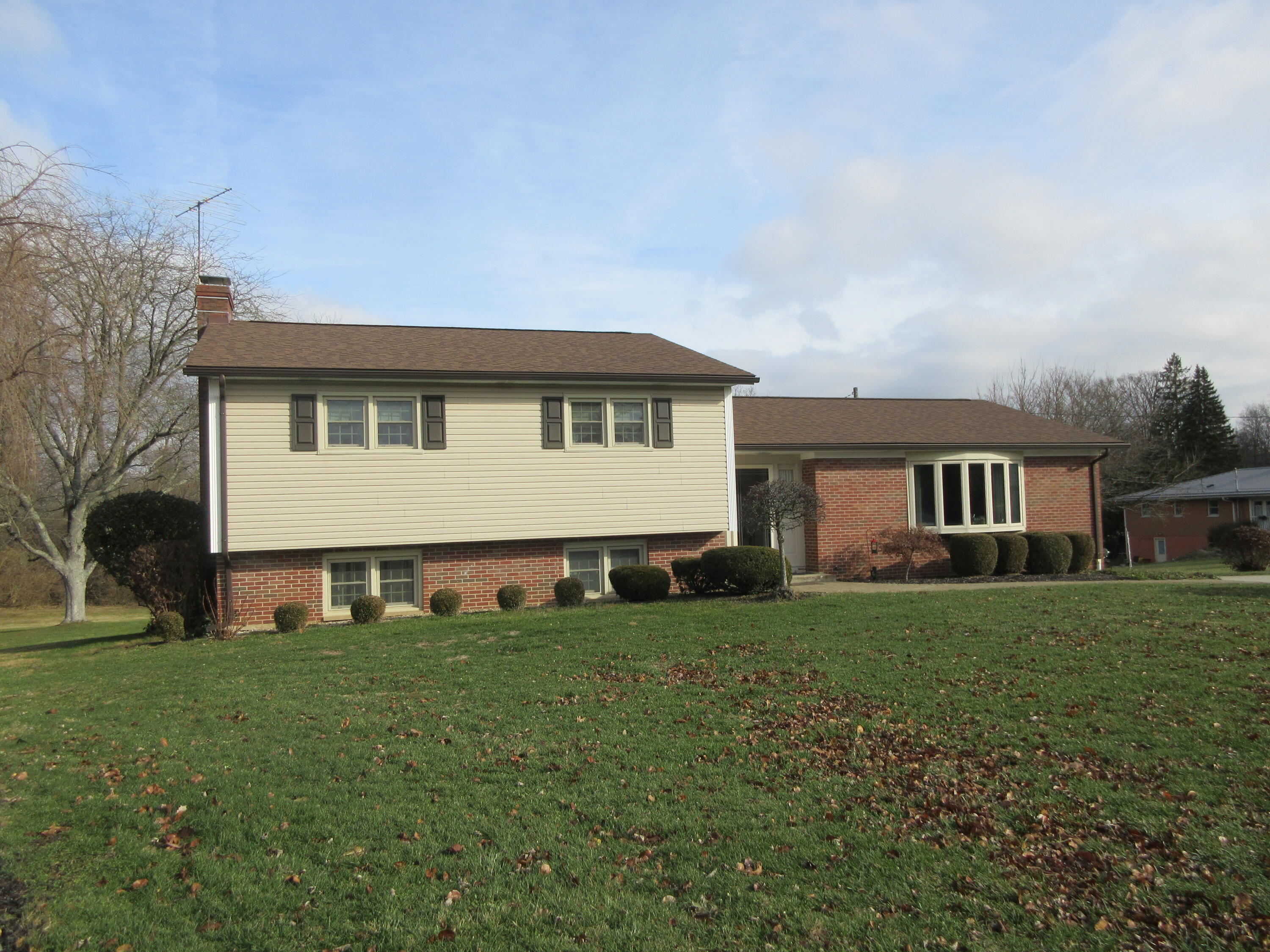 1319 Stratford Drive, Piqua, Ohio 45356