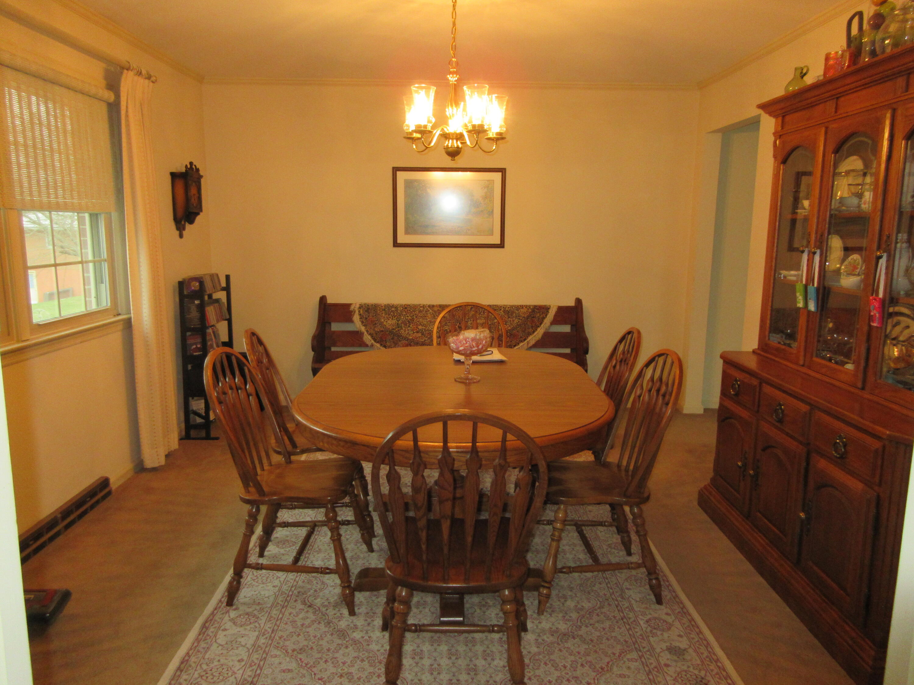 1319 Stratford Drive, Piqua, Ohio 45356