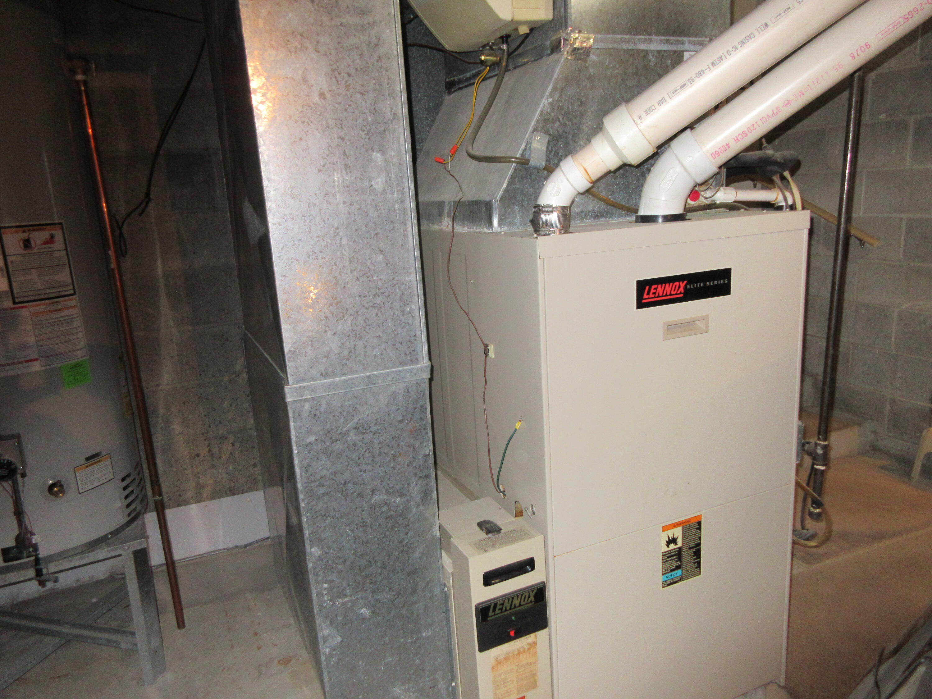 1319 Stratford Drive, Piqua, Ohio 45356