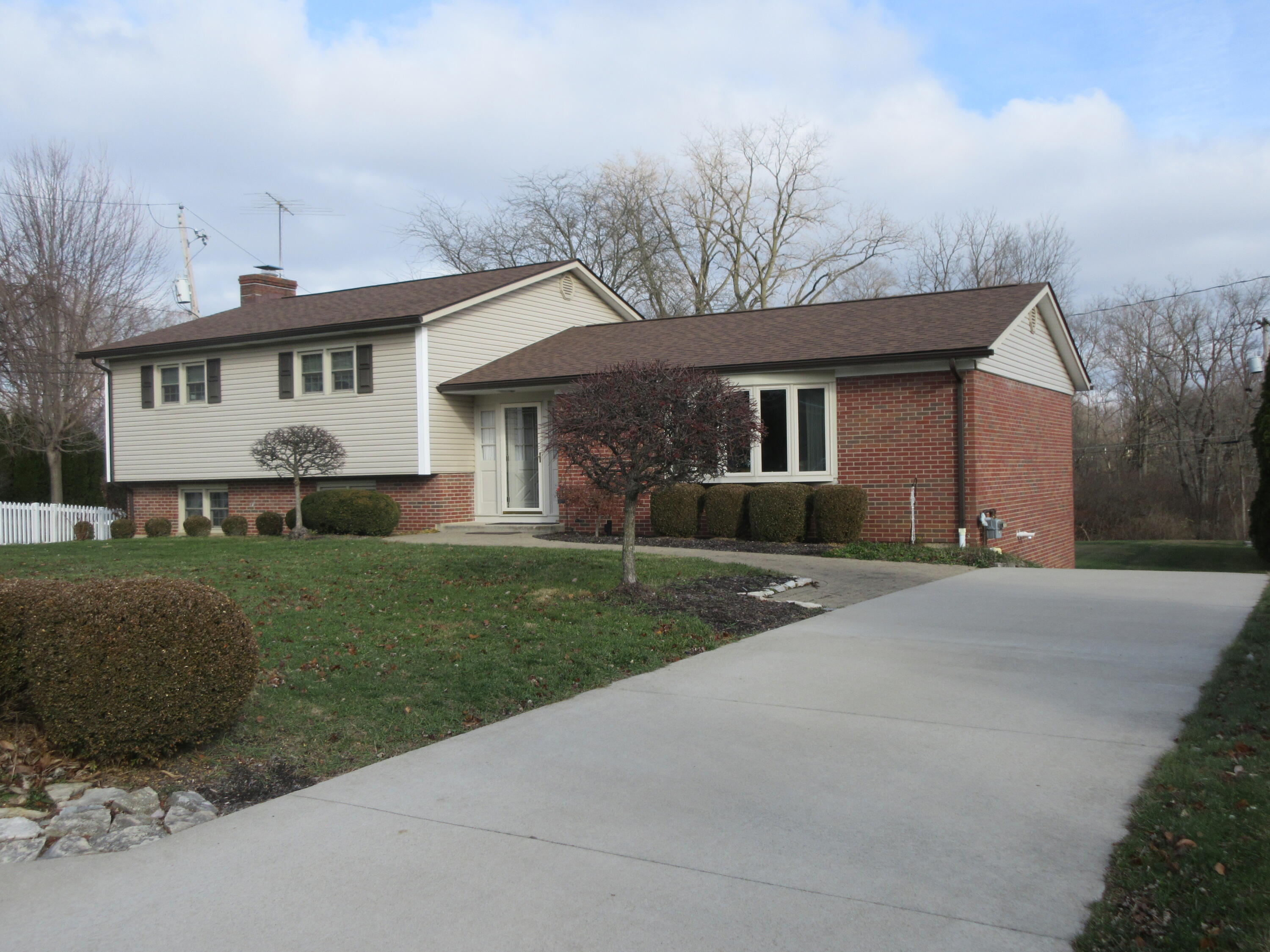 1319 Stratford Drive, Piqua, Ohio 45356