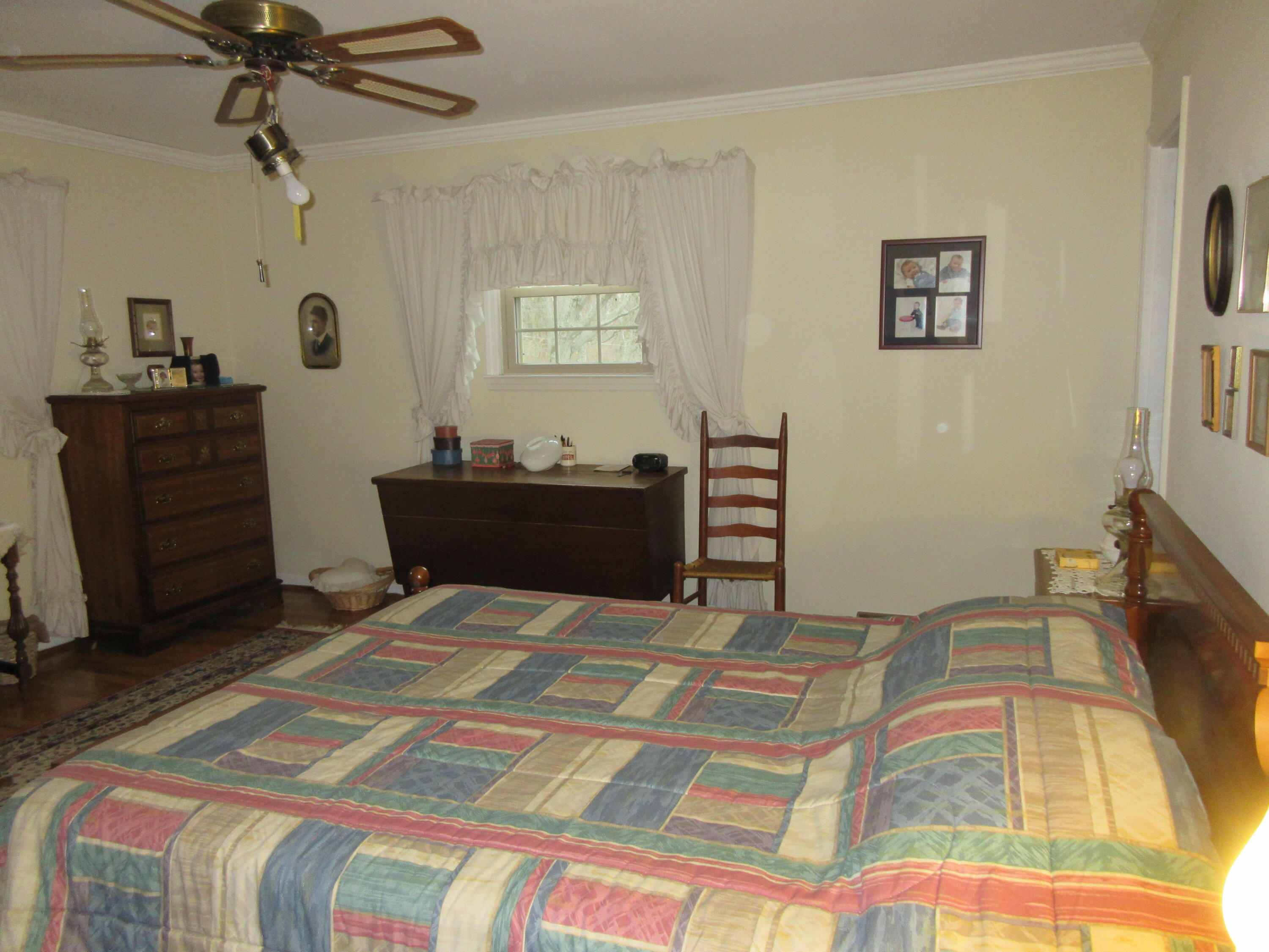 1319 Stratford Drive, Piqua, Ohio 45356