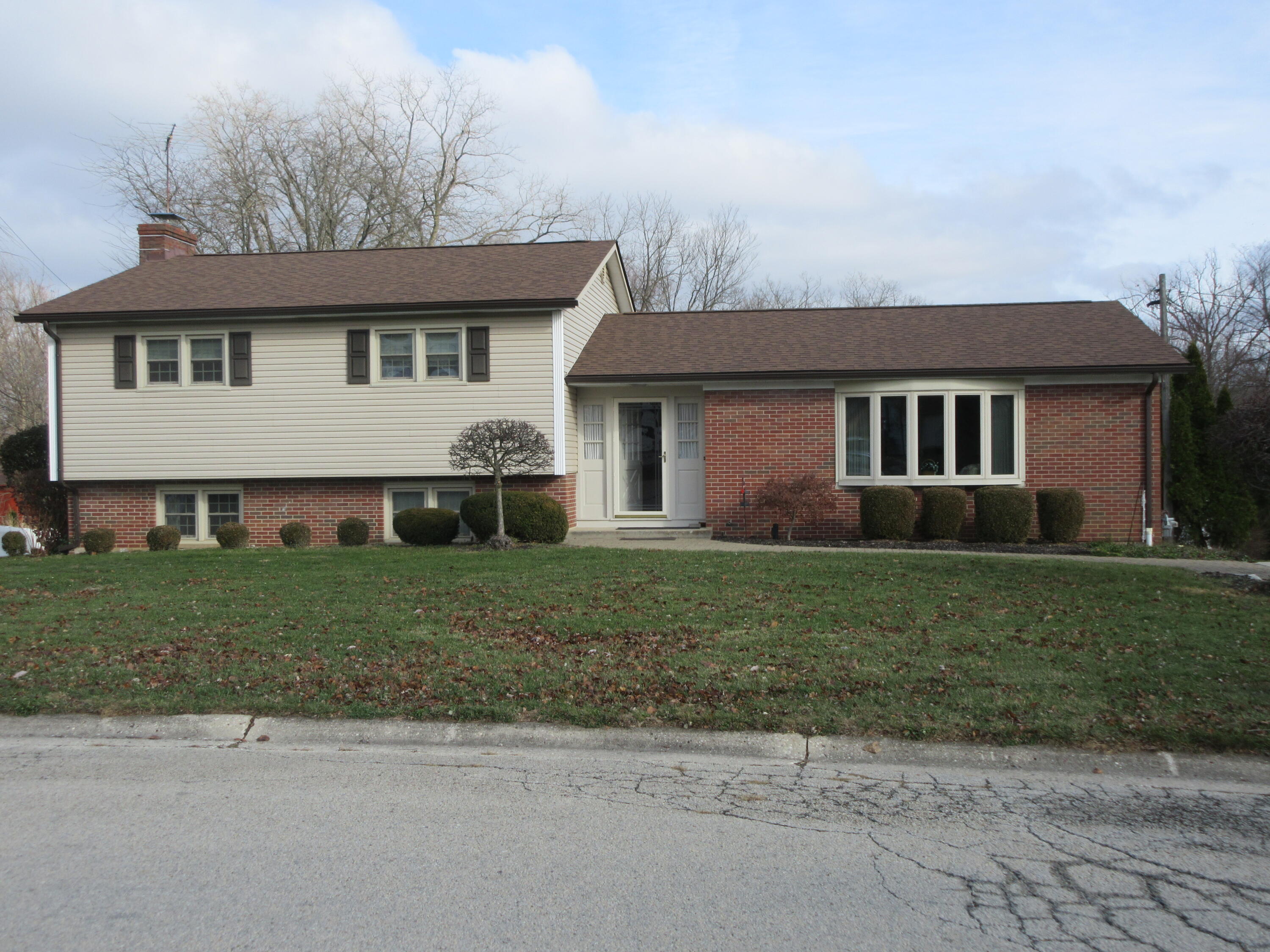 1319 Stratford Drive, Piqua, Ohio 45356