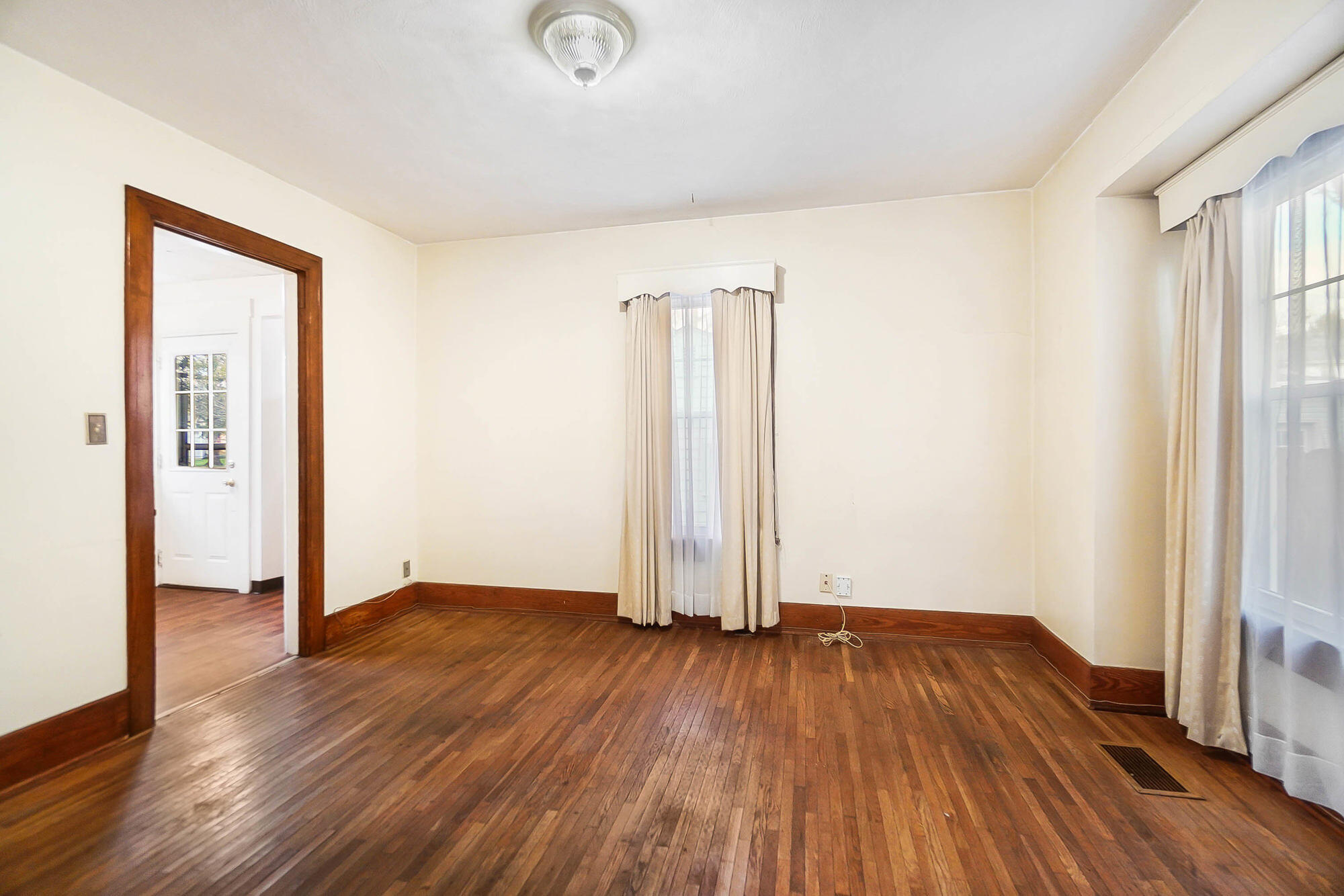 710 Greenlawn Avenue, Dayton, Ohio 45403