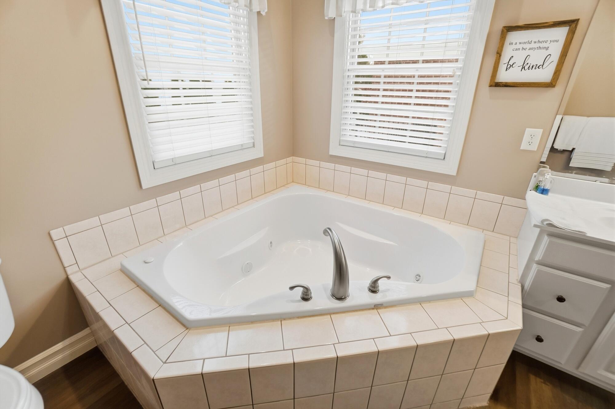 839 Shaftsbury Road, Troy, Ohio 45373