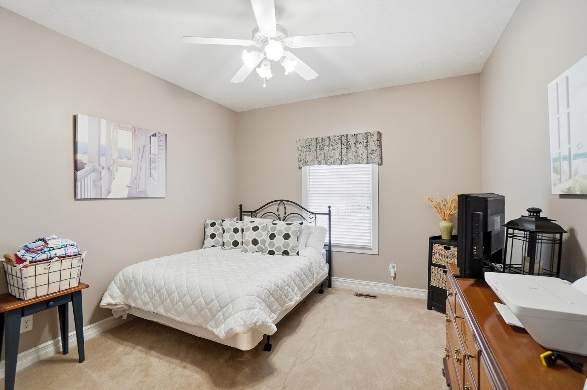 839 Shaftsbury Road, Troy, Ohio 45373