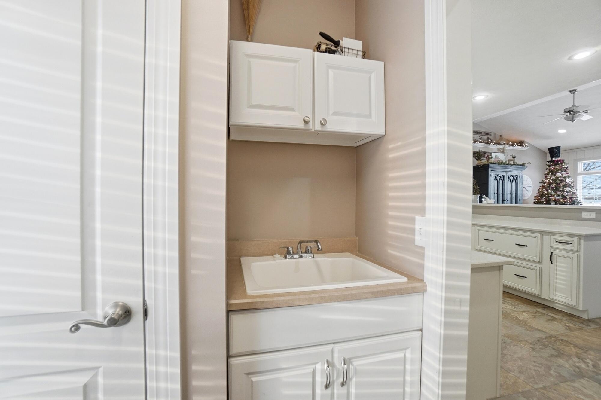 839 Shaftsbury Road, Troy, Ohio 45373