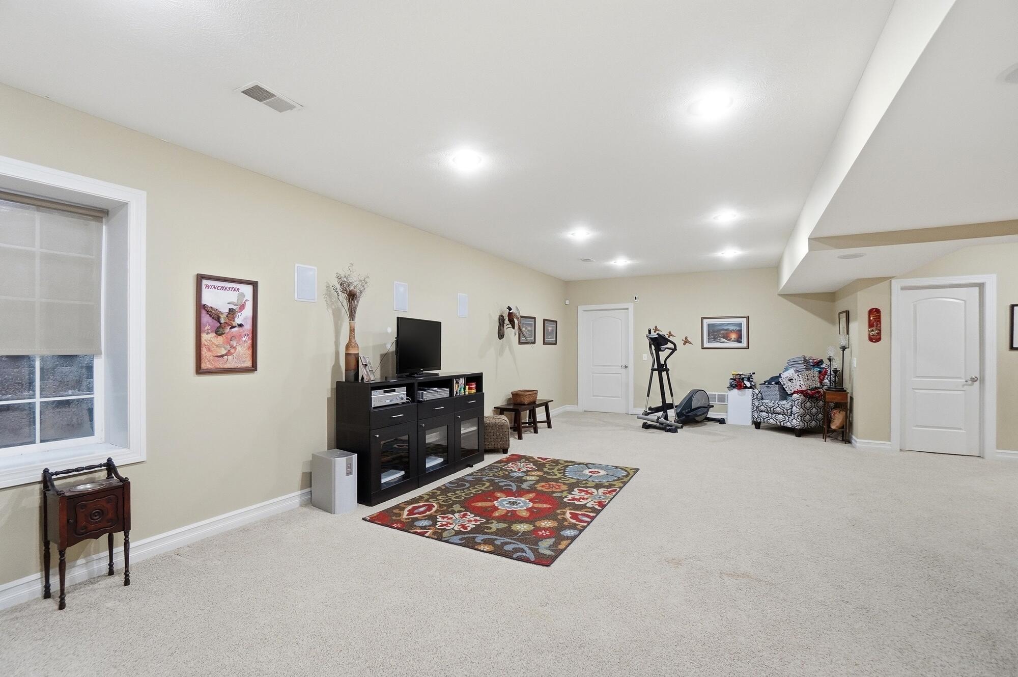 839 Shaftsbury Road, Troy, Ohio 45373