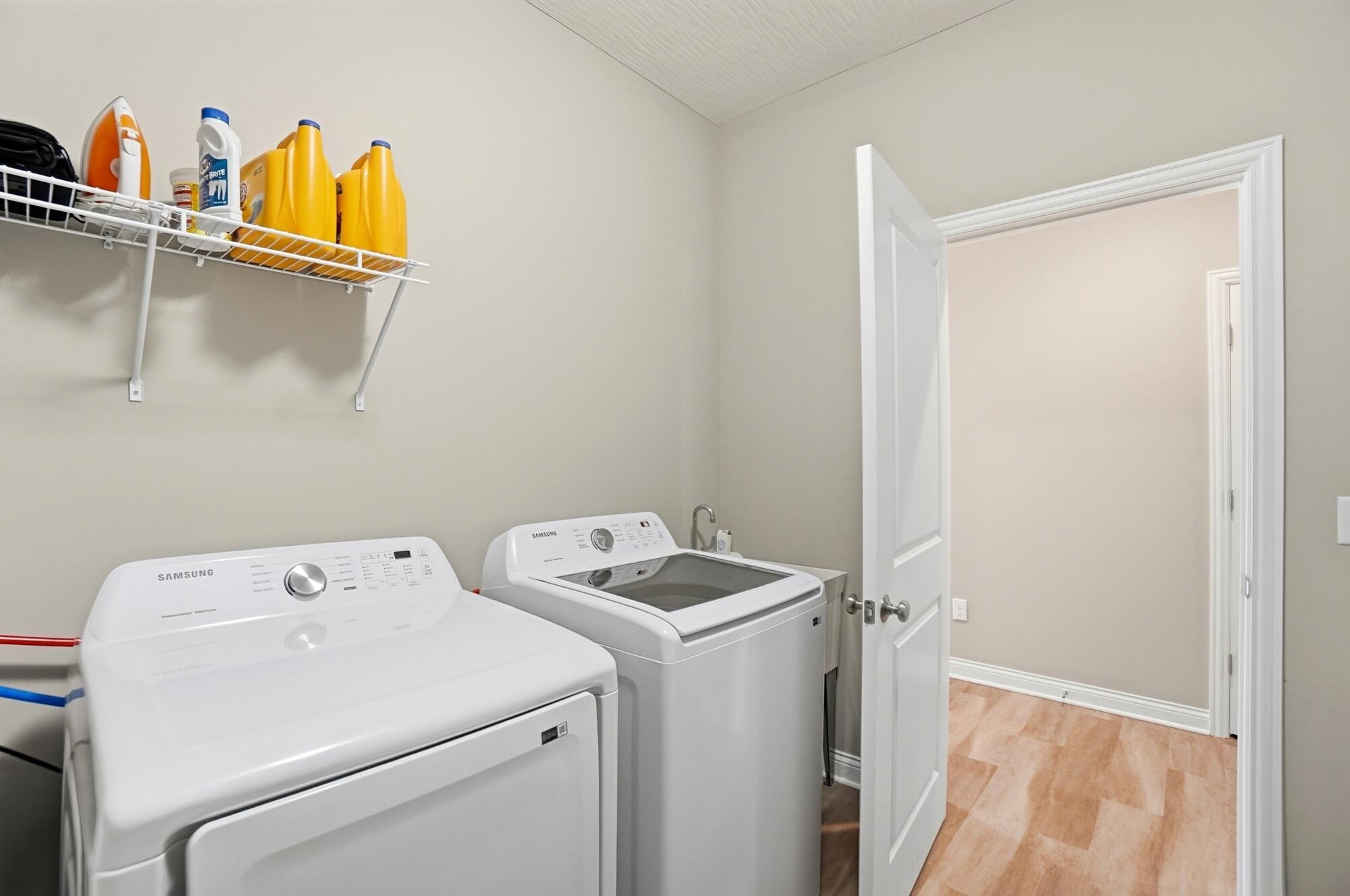 286 Hampton Trail, Springfield, Ohio 45502