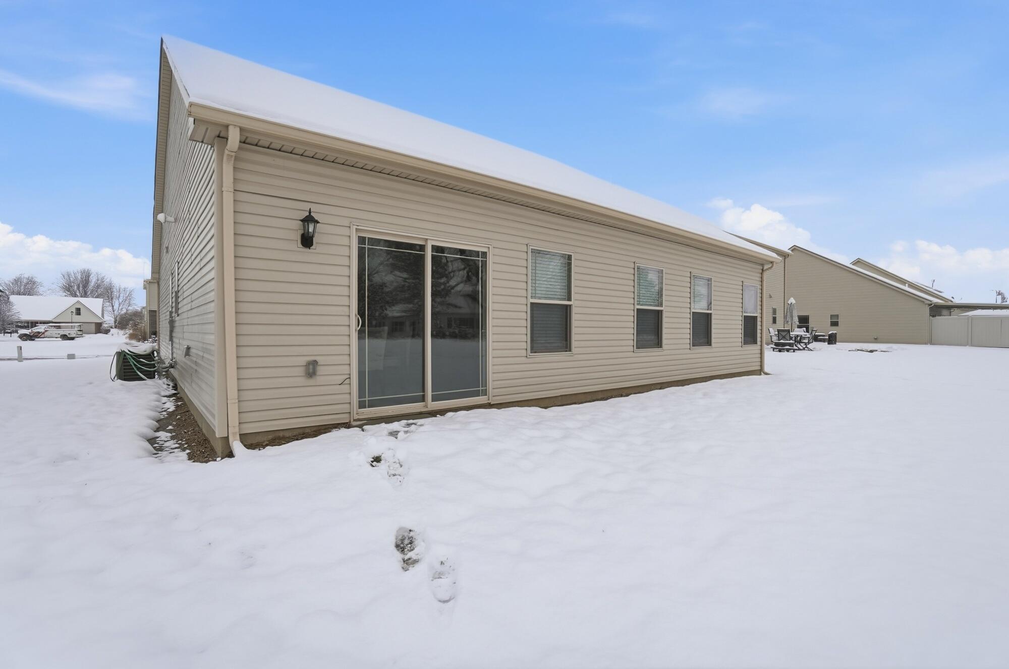 286 Hampton Trail, Springfield, Ohio 45502