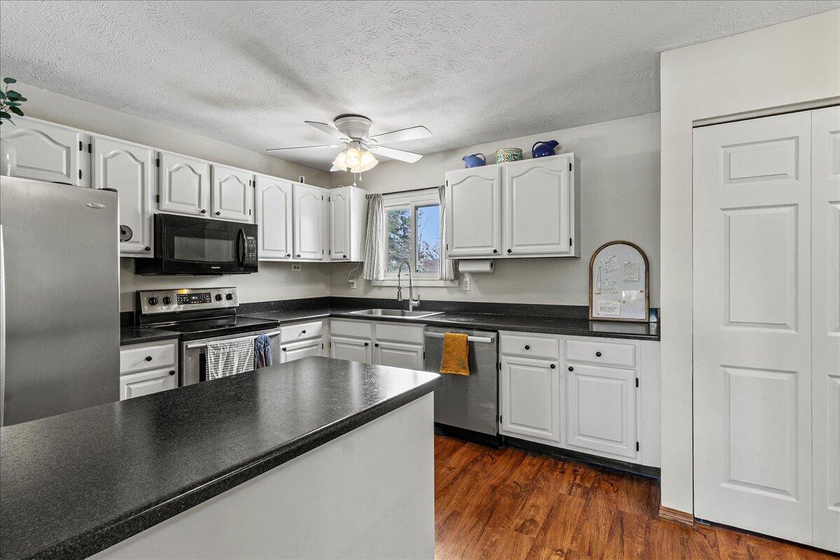 3724 County Road 11, Bellefontaine, Ohio 43311