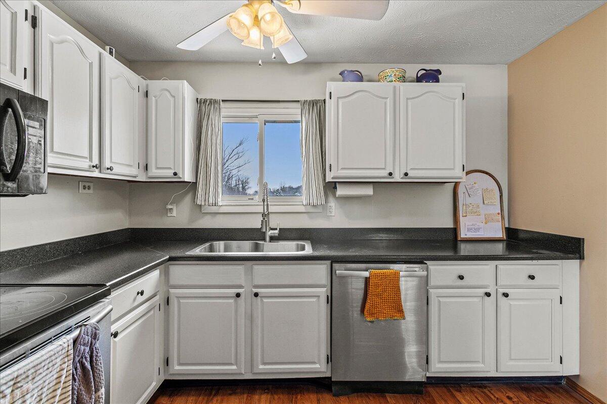 3724 County Road 11, Bellefontaine, Ohio 43311