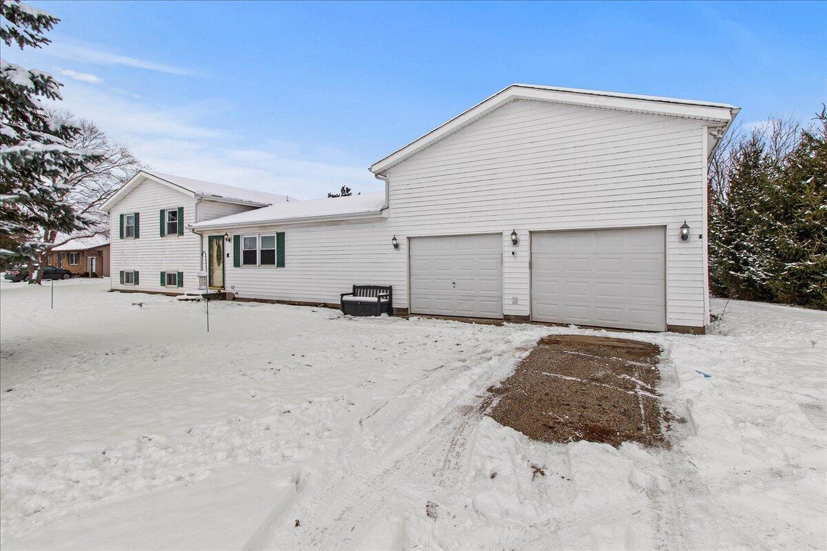 3724 County Road 11, Bellefontaine, Ohio 43311