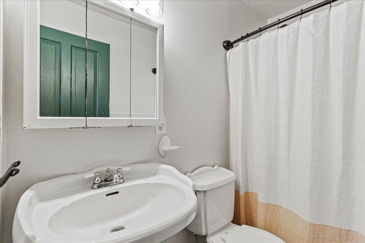 3724 County Road 11, Bellefontaine, Ohio 43311