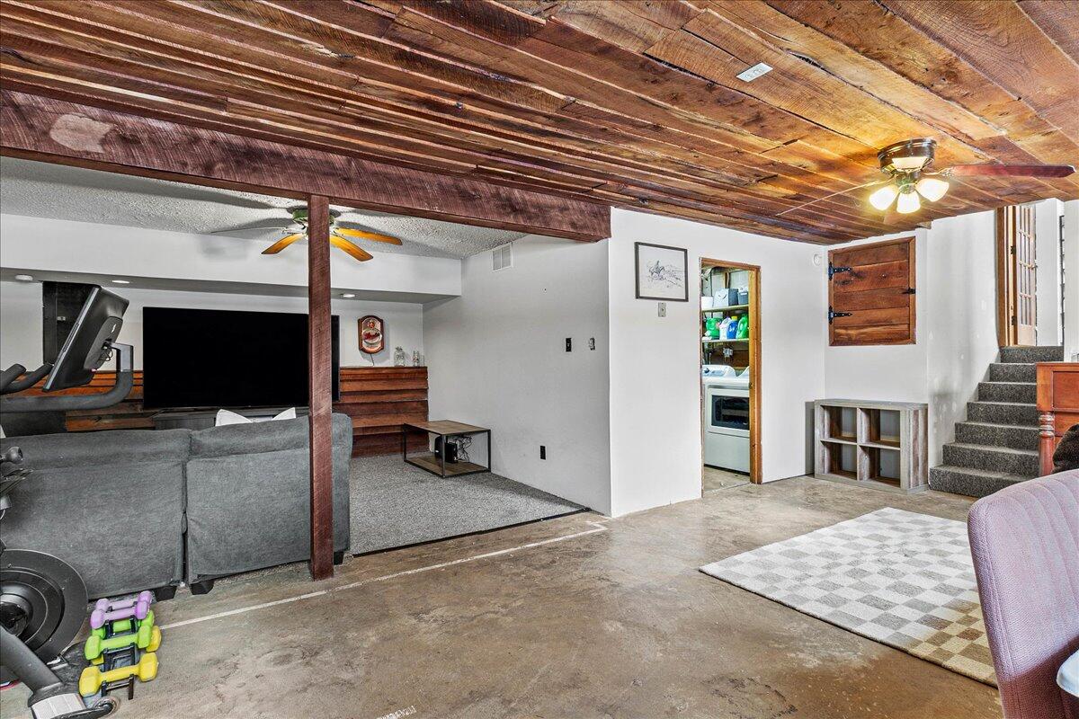 3724 County Road 11, Bellefontaine, Ohio 43311